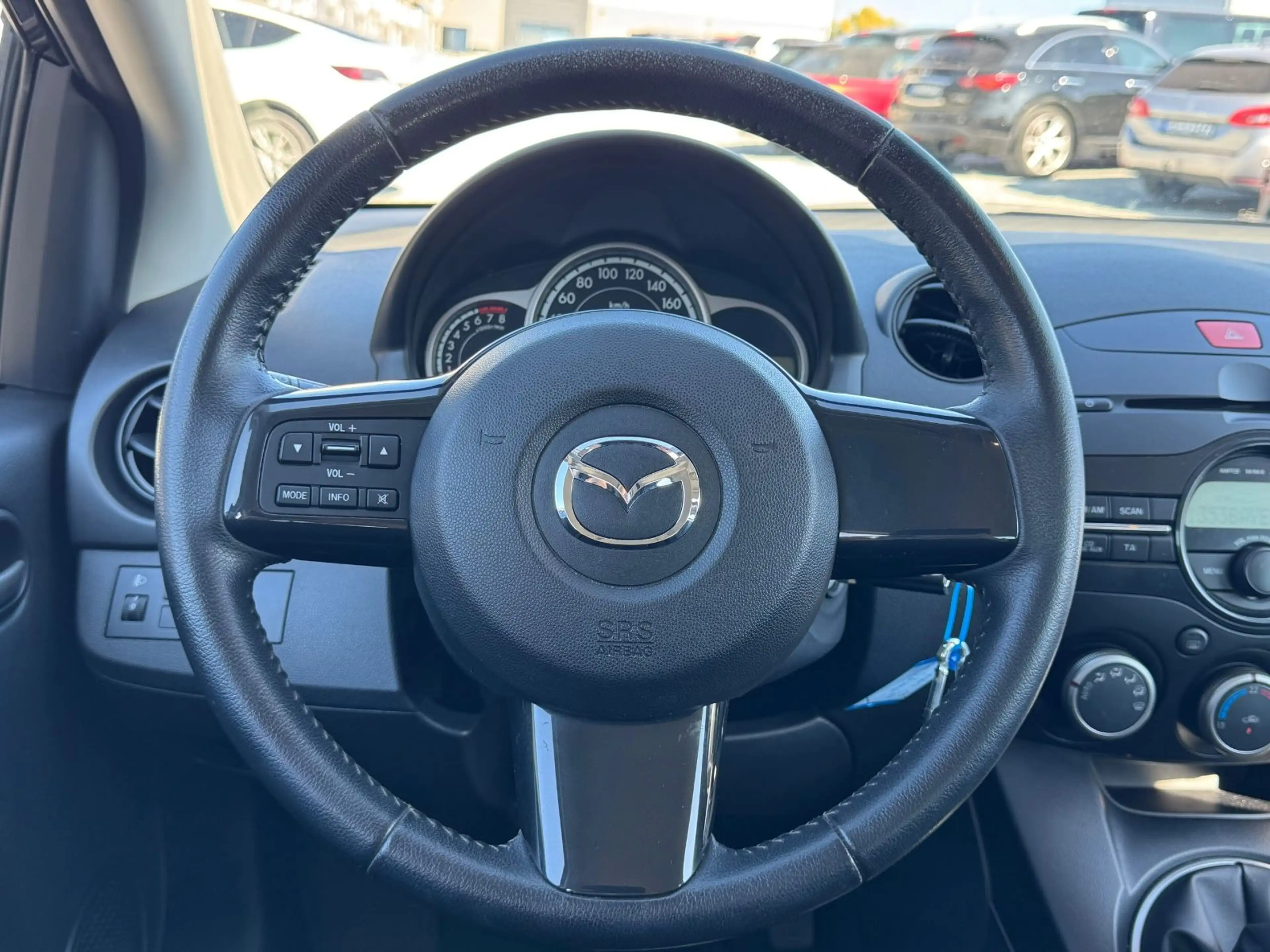 Mazda 2 Lim. 1.3 Sendo Shz Pdc Klimaauto. TüV&Service — photo 14