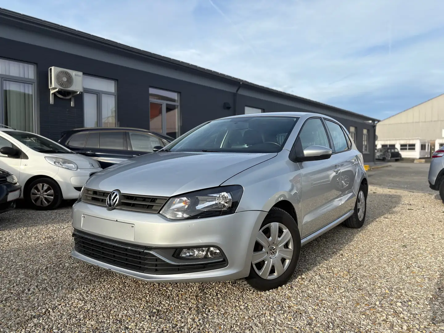 Volkswagen Polo Polo 1.2i Highline Gris - 1