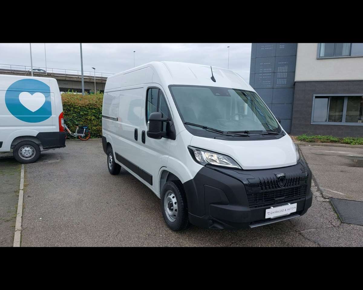 Peugeot Boxer LCV Furgone 335 L2 H2 2.2 BlueHDi 140 cv S&S