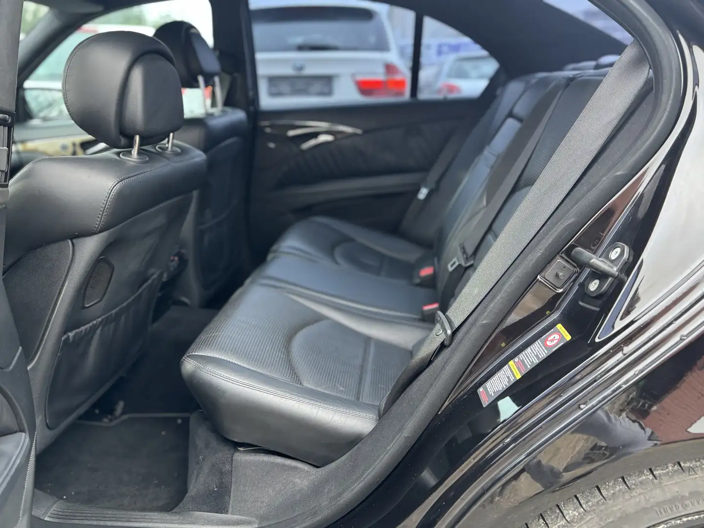 Mercedes-Benz E 63 AMG Aut. - 1