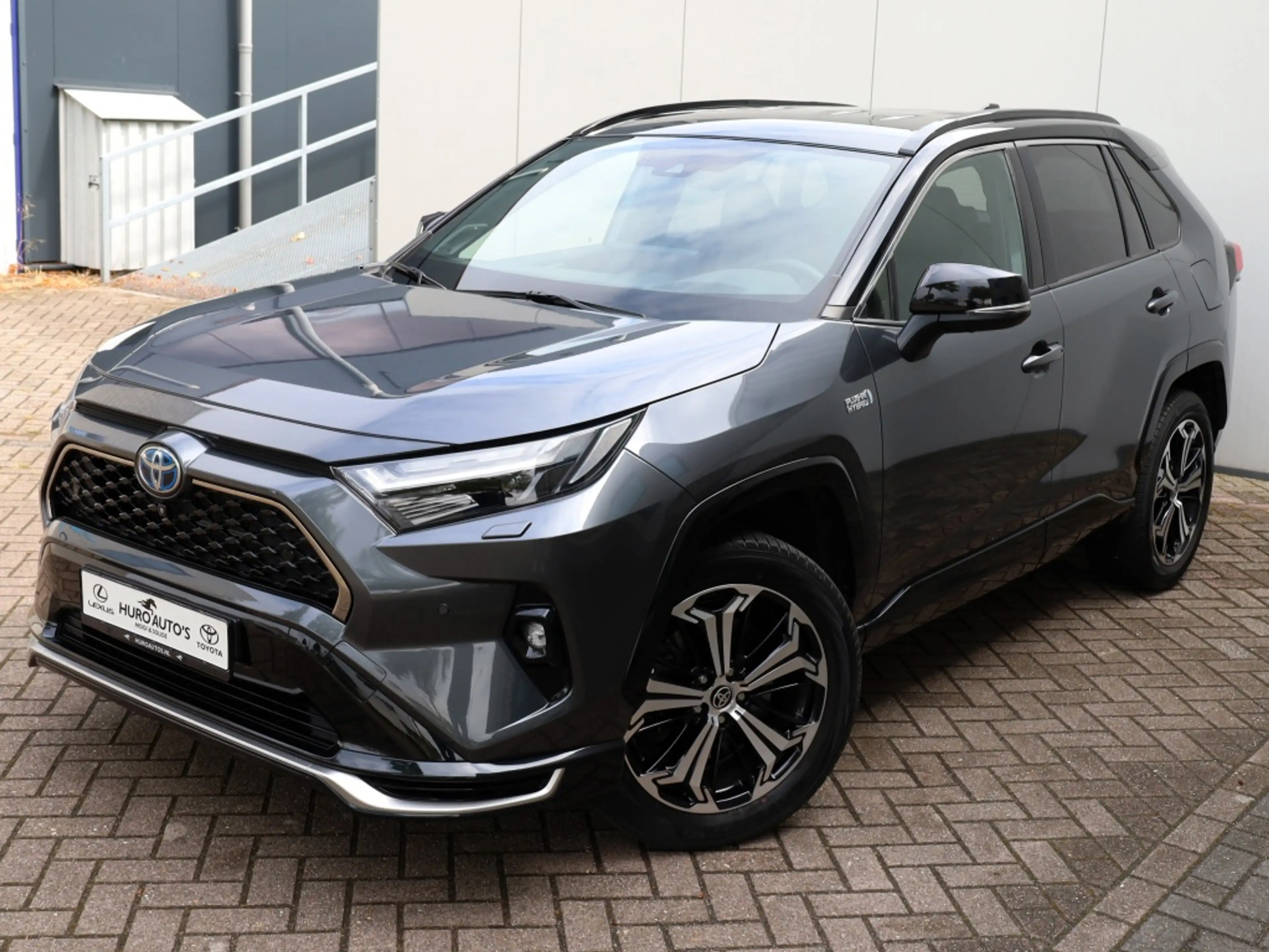Toyota RAV 4 2.5 Plug-in Hybrid Bi-Tone+ | 360 Camera | Stoelve — photo 40