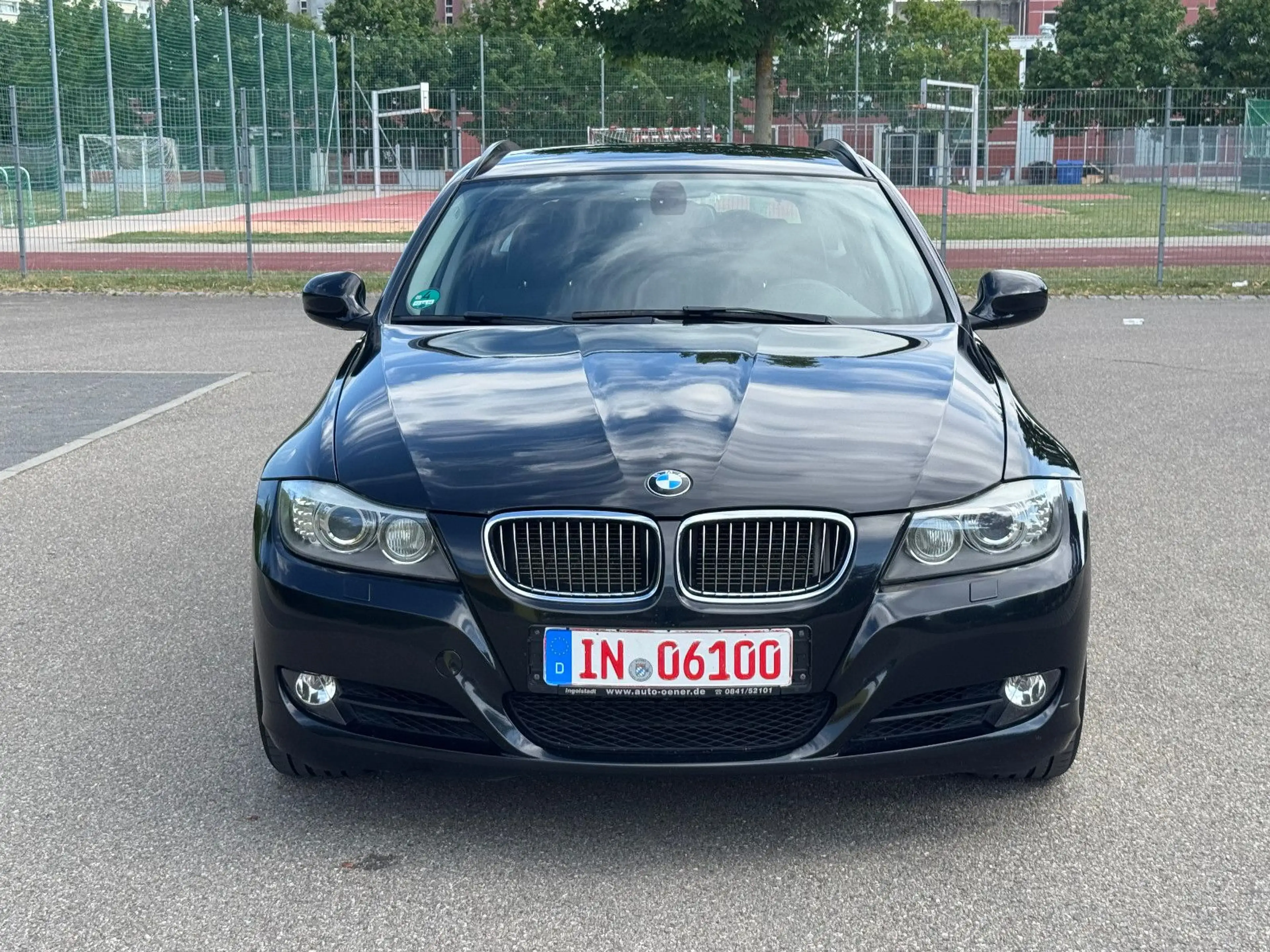 BMW 325 i Touring*Klima*SHZ*Xenon*Alufelgen* — photo 3