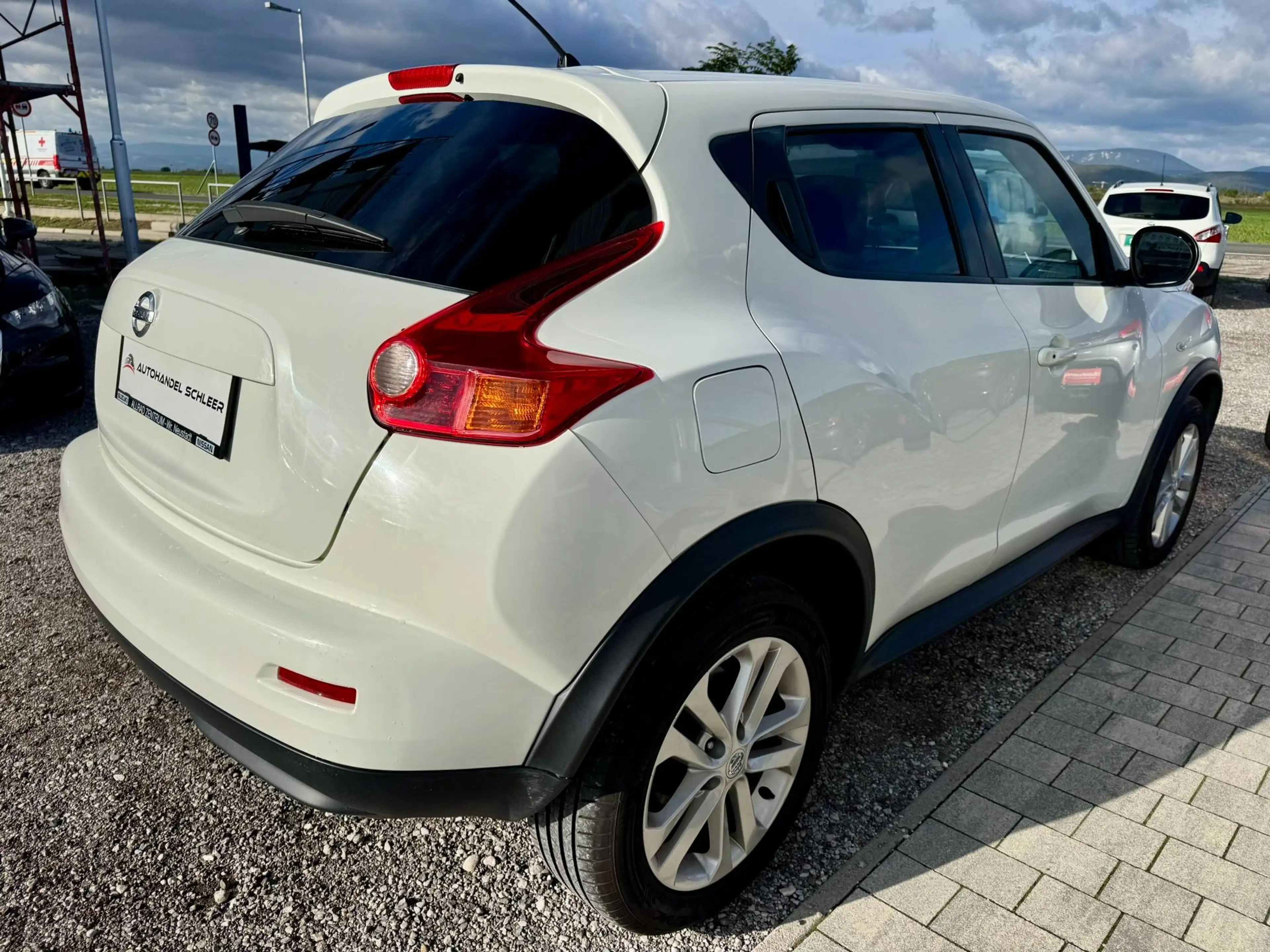Nissan Juke 1.6i Tekna 109 000 km Serviceheft — photo 5
