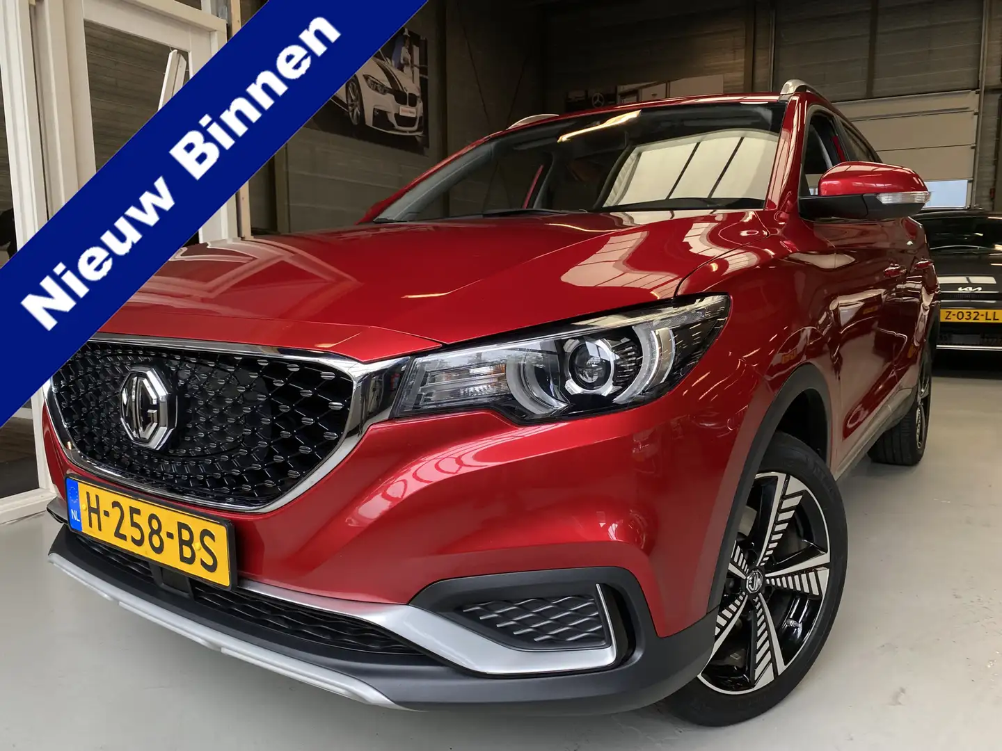 MG ZS MG EV Luxury 45 kWh ACC, Camera, Pano, Carplay Rouge - 1