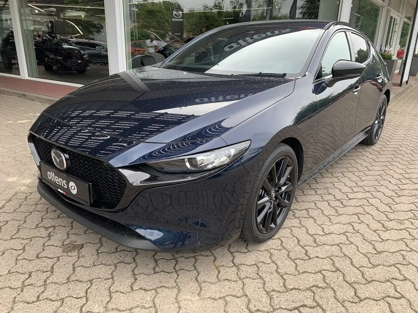 Mazda 3 2.0 M Hybrid  HOMURA PRE-P;Bose Blau - 2