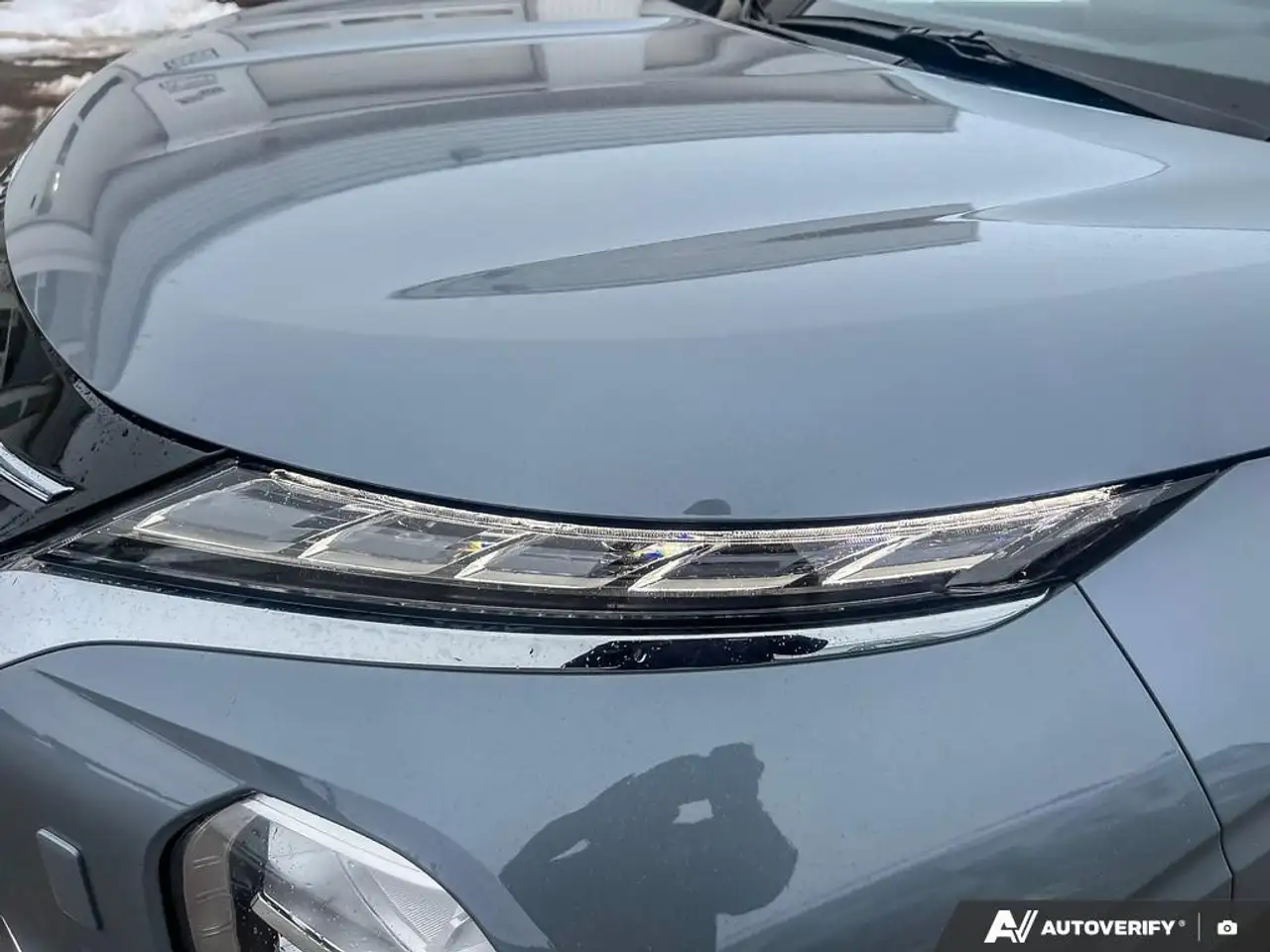 Mitsubishi Outlander снимка Mitsubishi Outlander
