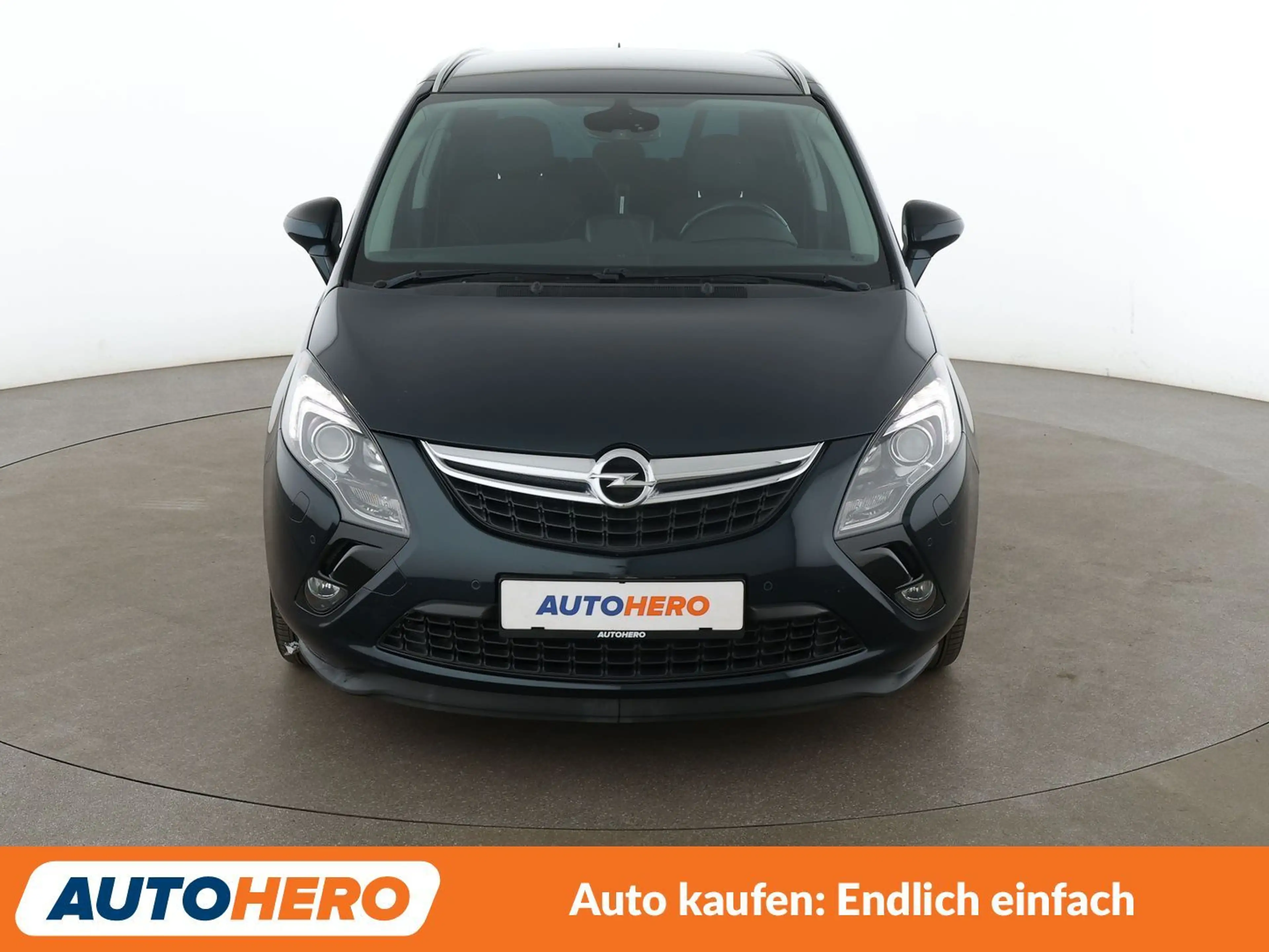 Opel Zafira Tourer 1.4 Turbo Drive*NAVI*XENON*PDC*SHZ*KLIMA* — photo 9