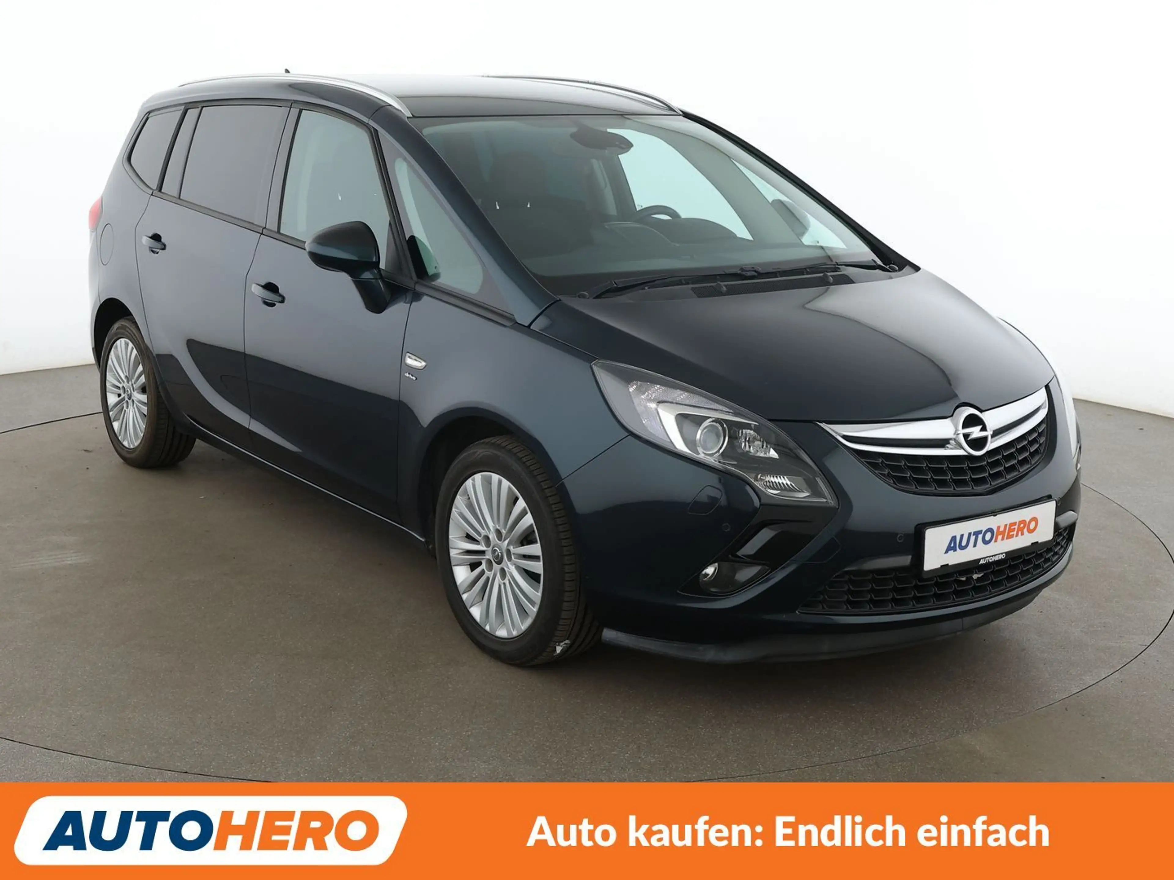 Opel Zafira Tourer 1.4 Turbo Drive*NAVI*XENON*PDC*SHZ*KLIMA* — photo 8
