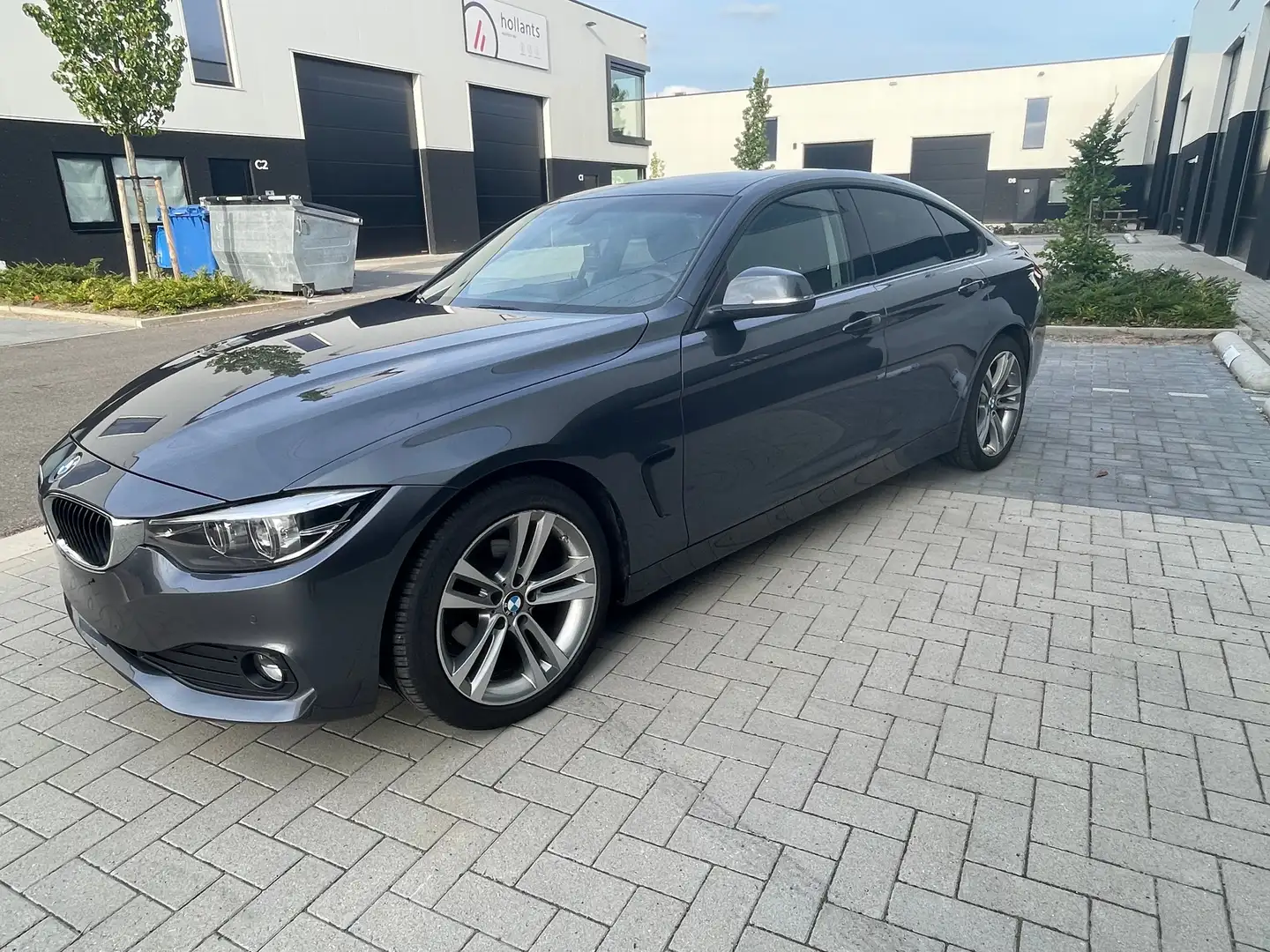 BMW 418 2020 Сірий - 2