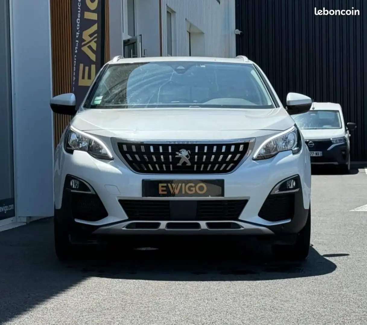 Peugeot 3008 130Cv ALLURE PACK EAT BVA TOIT OUVRANT SIEGES CHAU Wit - 2