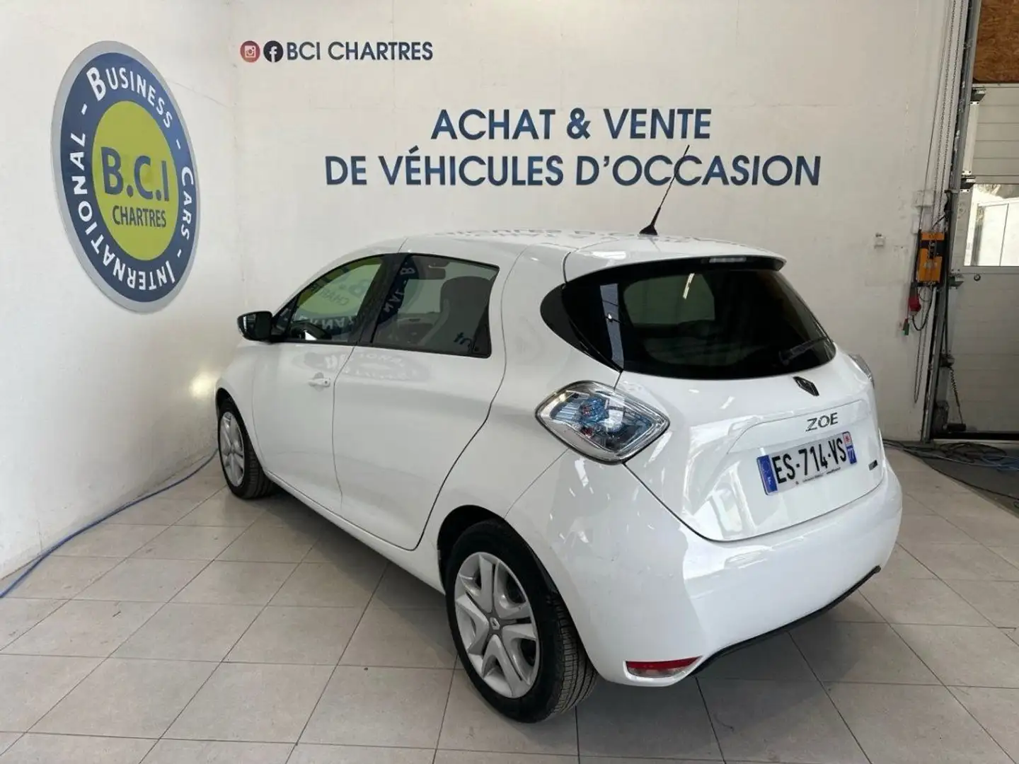Renault ZOE ZEN CHARGE NORMALE ACHAT INTEGRAL R90 Blanc - 2