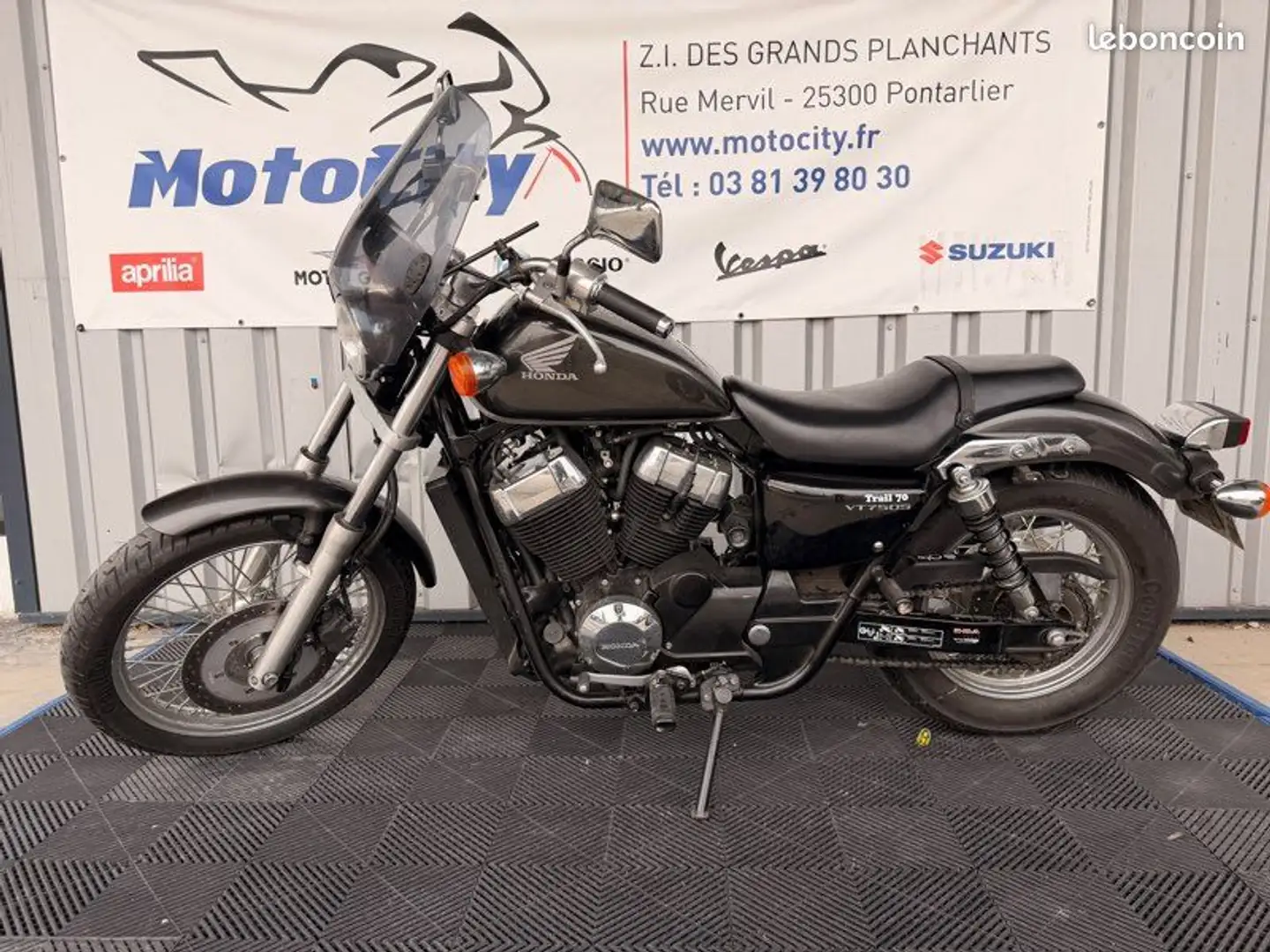 Honda Shadow 750 - 2