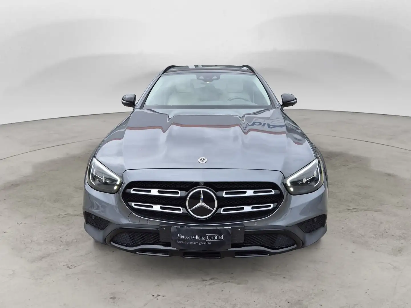 Mercedes-Benz E 220 E SW All-Terrain 220 d mhev Premium Plus 4matic a Grijs - 2