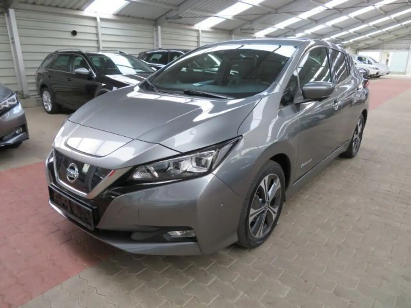 Nissan Leaf Tekna,Pro-Pilot,I-Einp.Assistent,Mwst.ausw Grau - 2