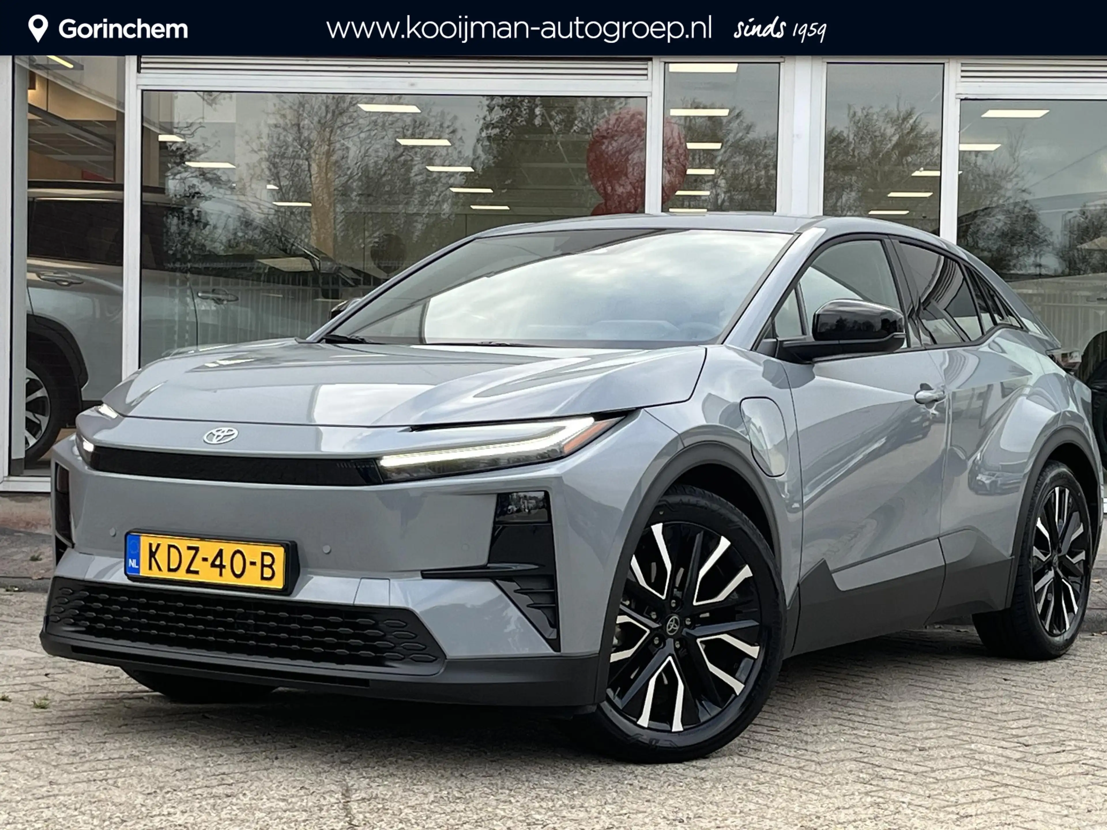 Toyota C-HR+ First Edition 77 kWh l 20 inch velgen l elektrisch