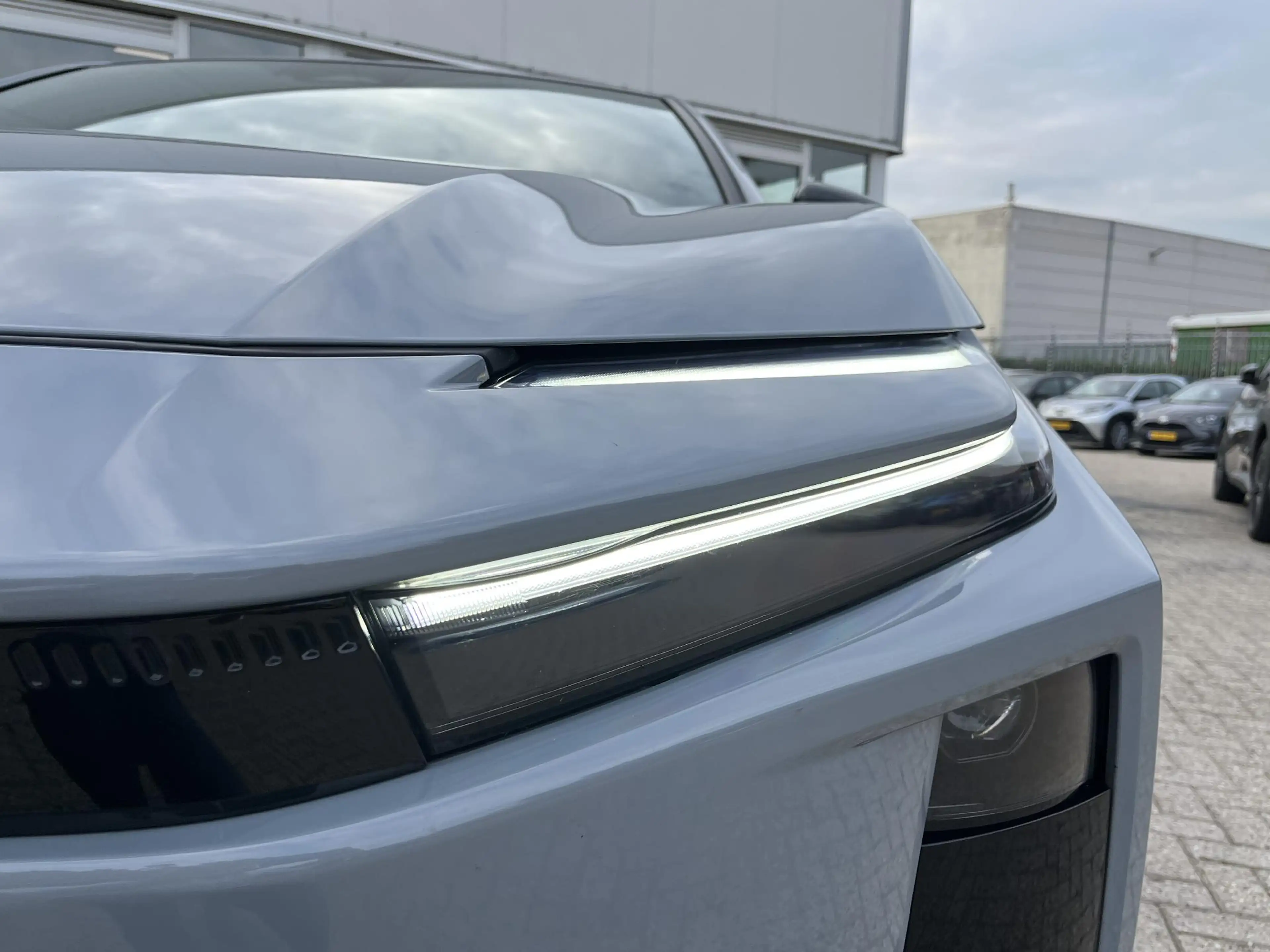 Toyota C-HR+ First Edition 77 kWh l 20 inch velgen l elektrisch — photo 3
