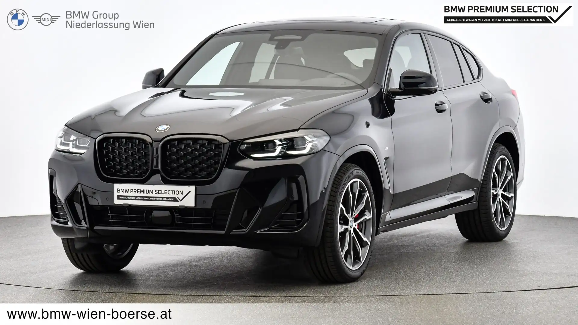 BMW X4 xDrive30i Schwarz - 1
