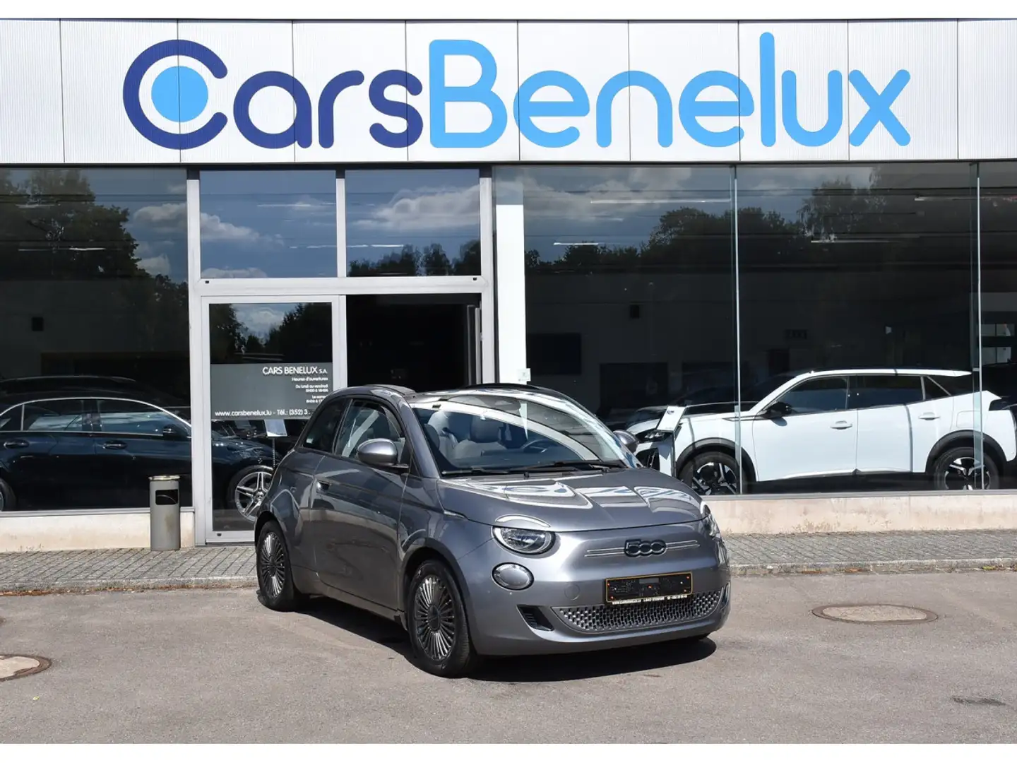 Fiat 500e Cabrio Icon 42 kWh REGUL GPS LANE PDC 1° MAIN Gris - 1