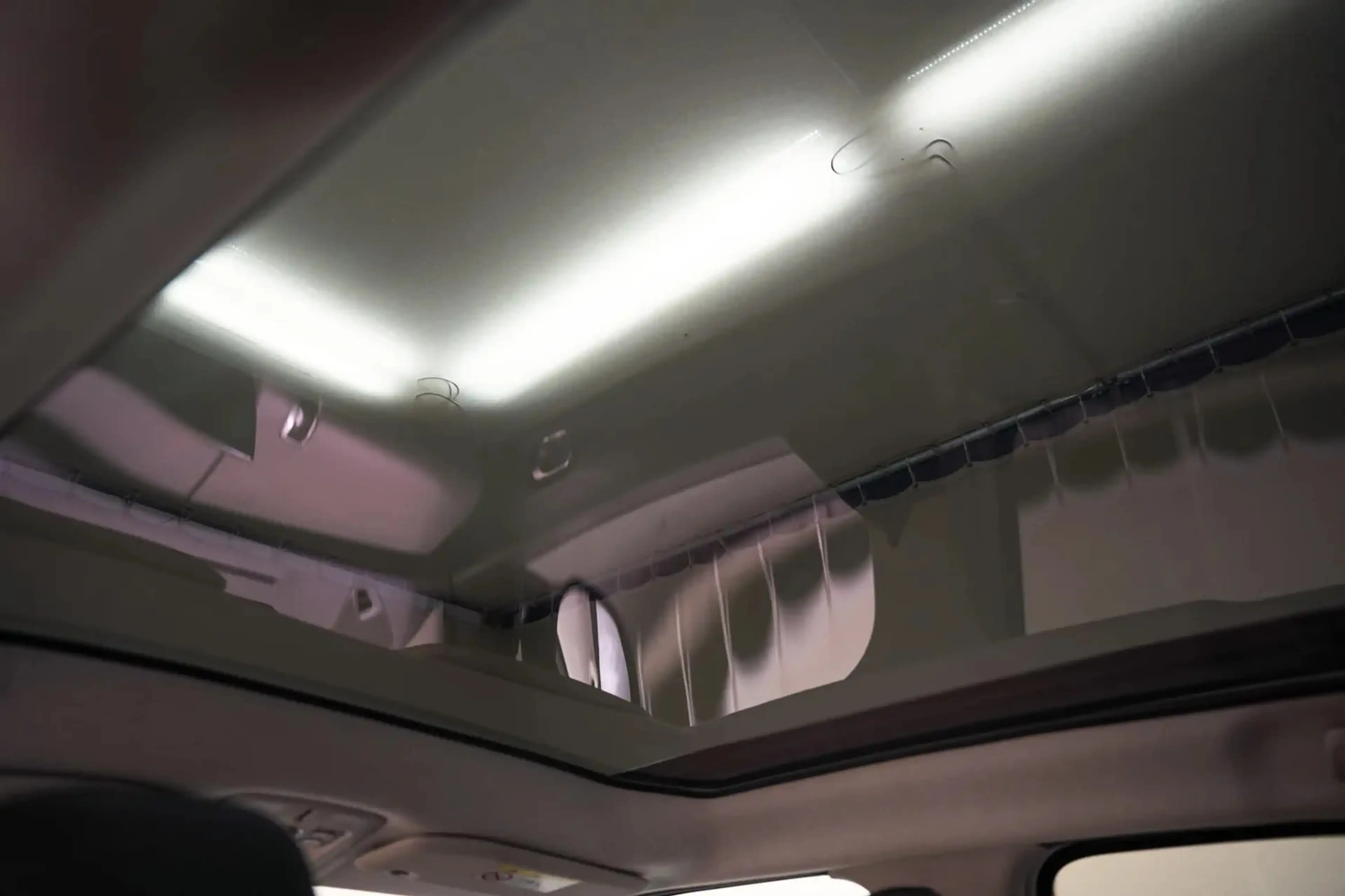 Citroen C4 Cactus C4 Cactus 1.2 PureTech Shine [ Panoramadak Cruise — photo 5