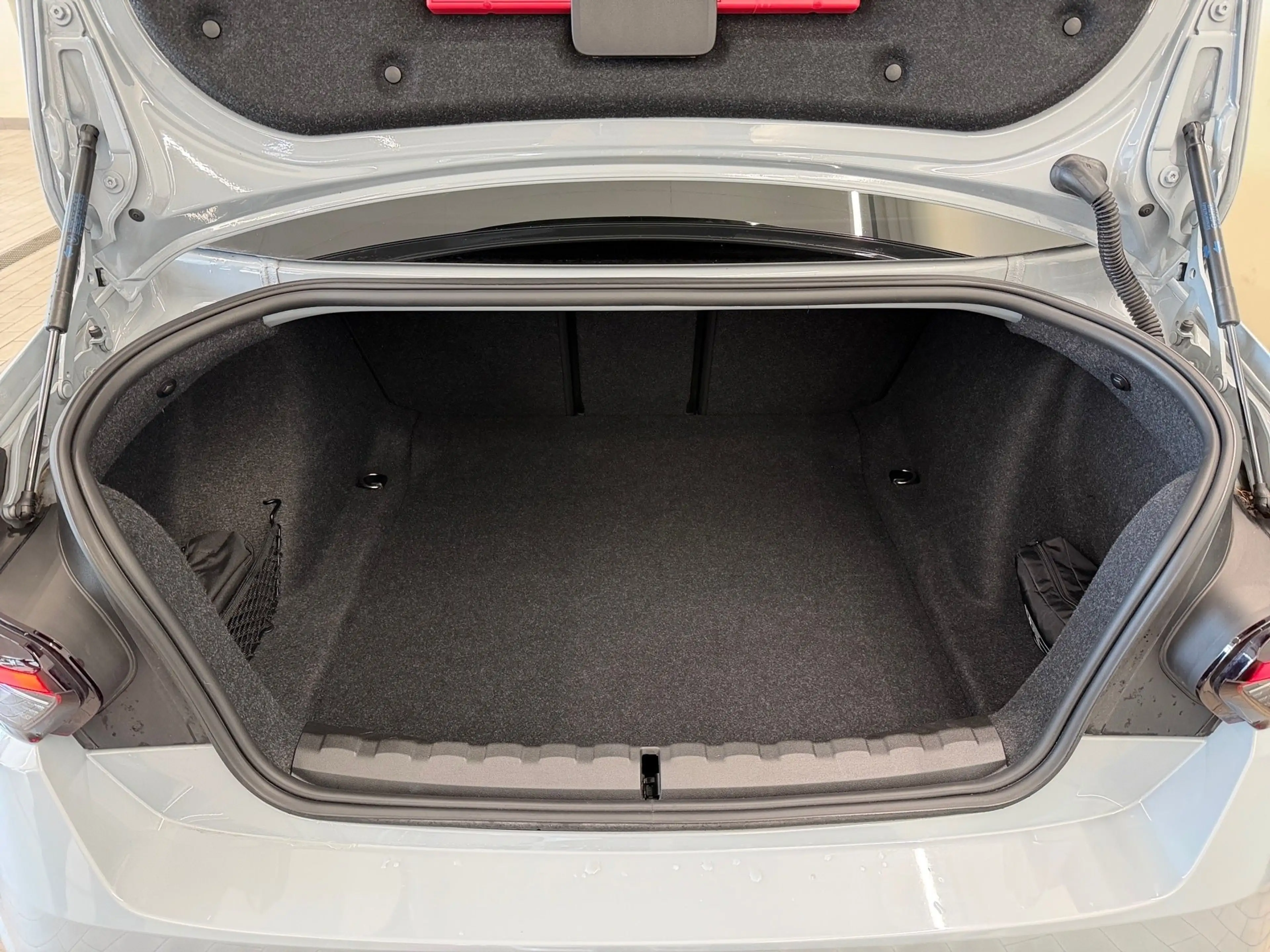 BMW 220 d — photo 11