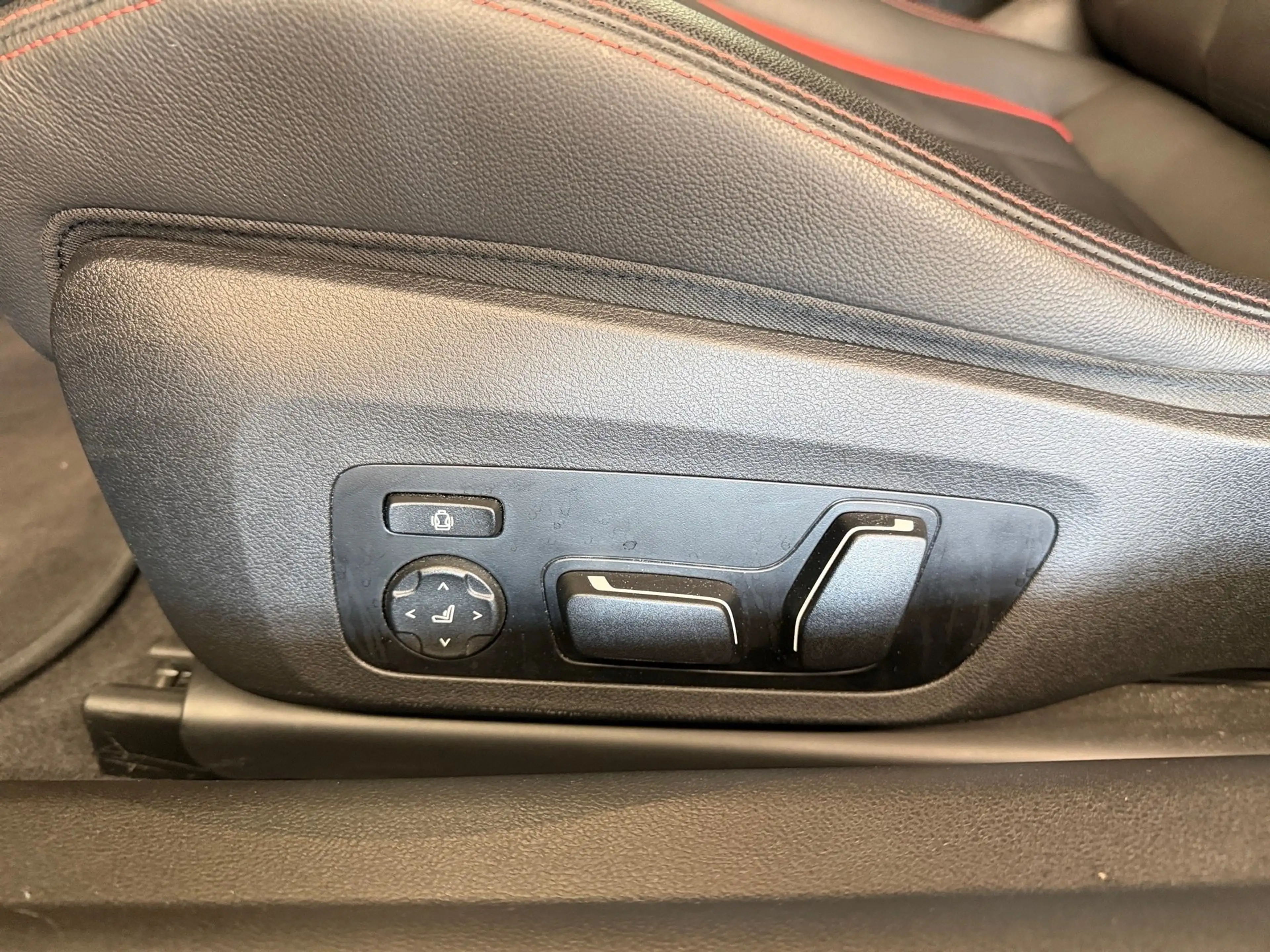 BMW 220 d — photo 6