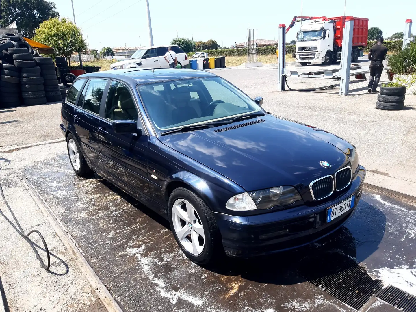 BMW 320 320d Touring serie 3M - 1
