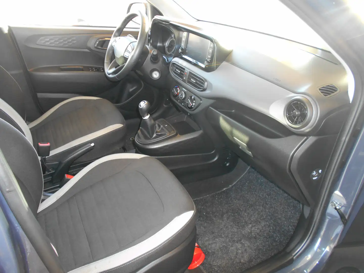 Hyundai i10 i10 1.0i Twist Grijs - 2