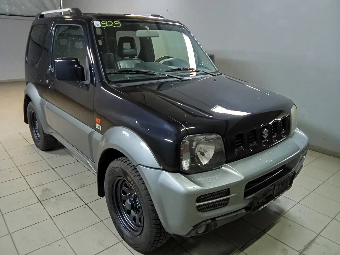 Suzuki Jimny Club Negro - 2