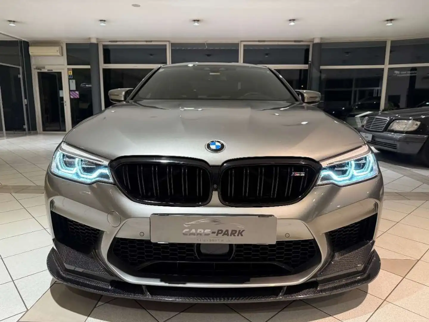 BMW M5 BMW M5 F90 Gris - 2