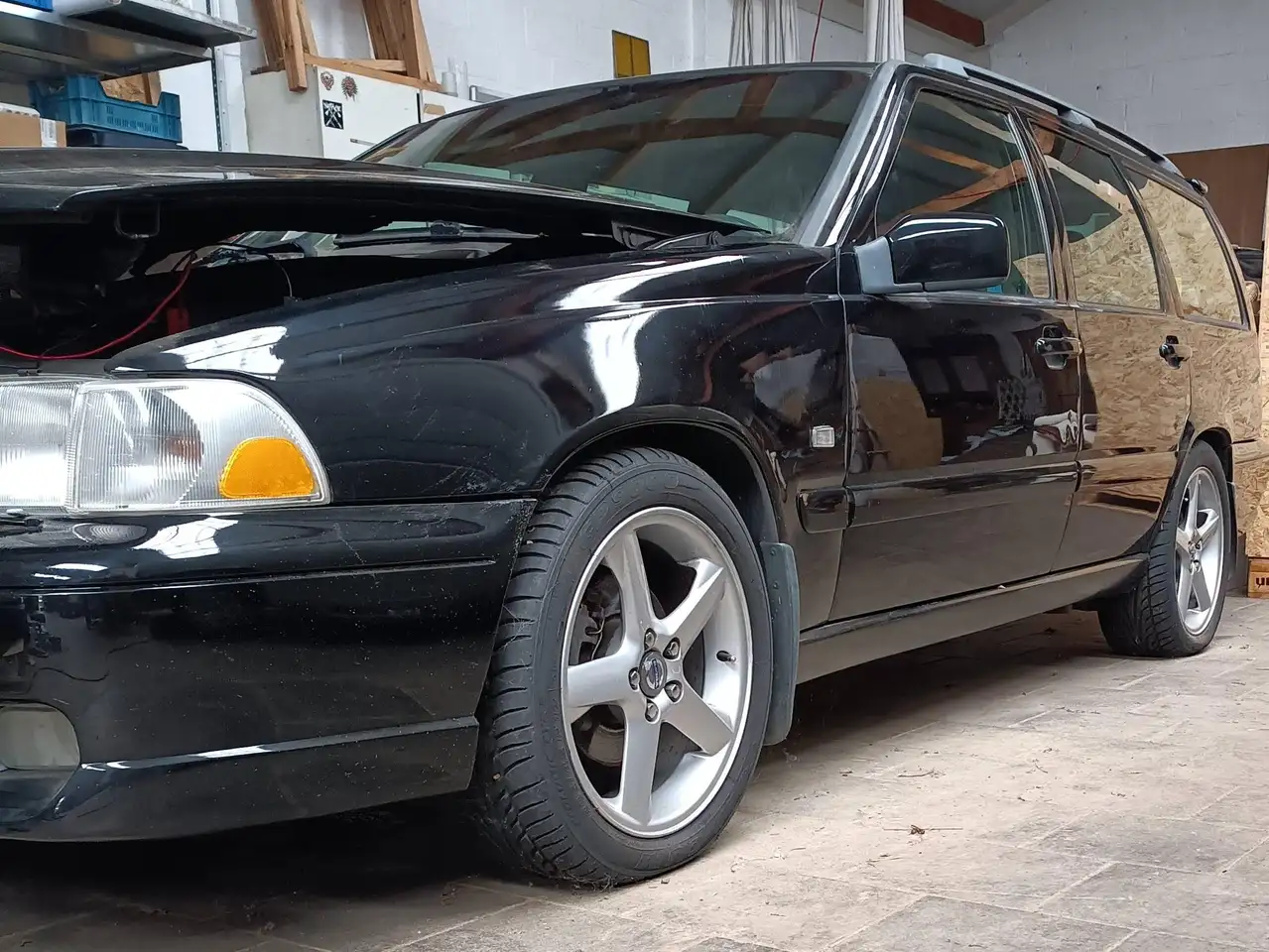 Volvo V70 2.3 Turbo 20v R AWD, foto 2