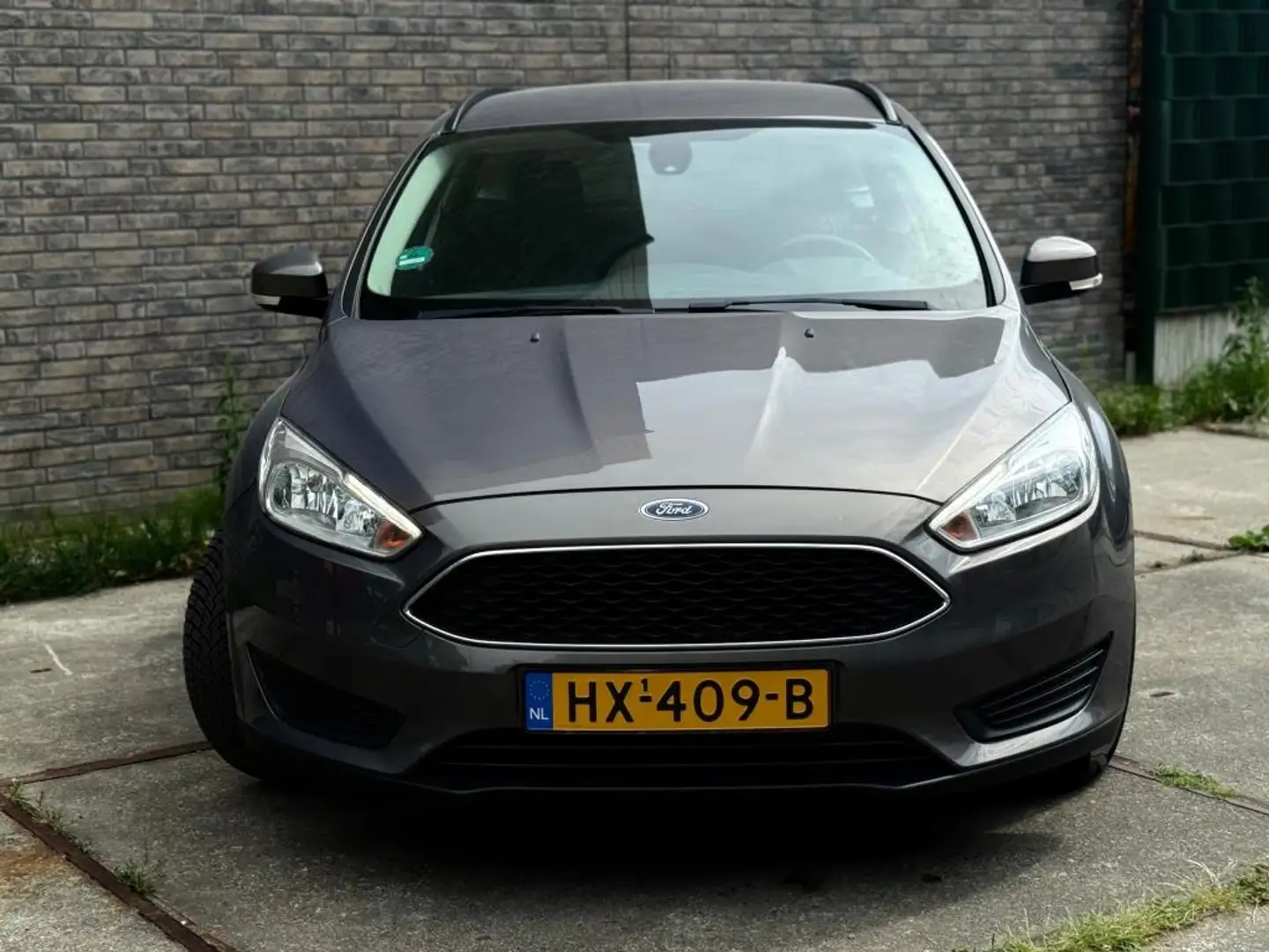 Ford Focus Wagon 1.0 Trend Edition Navigatie Bruin - 2