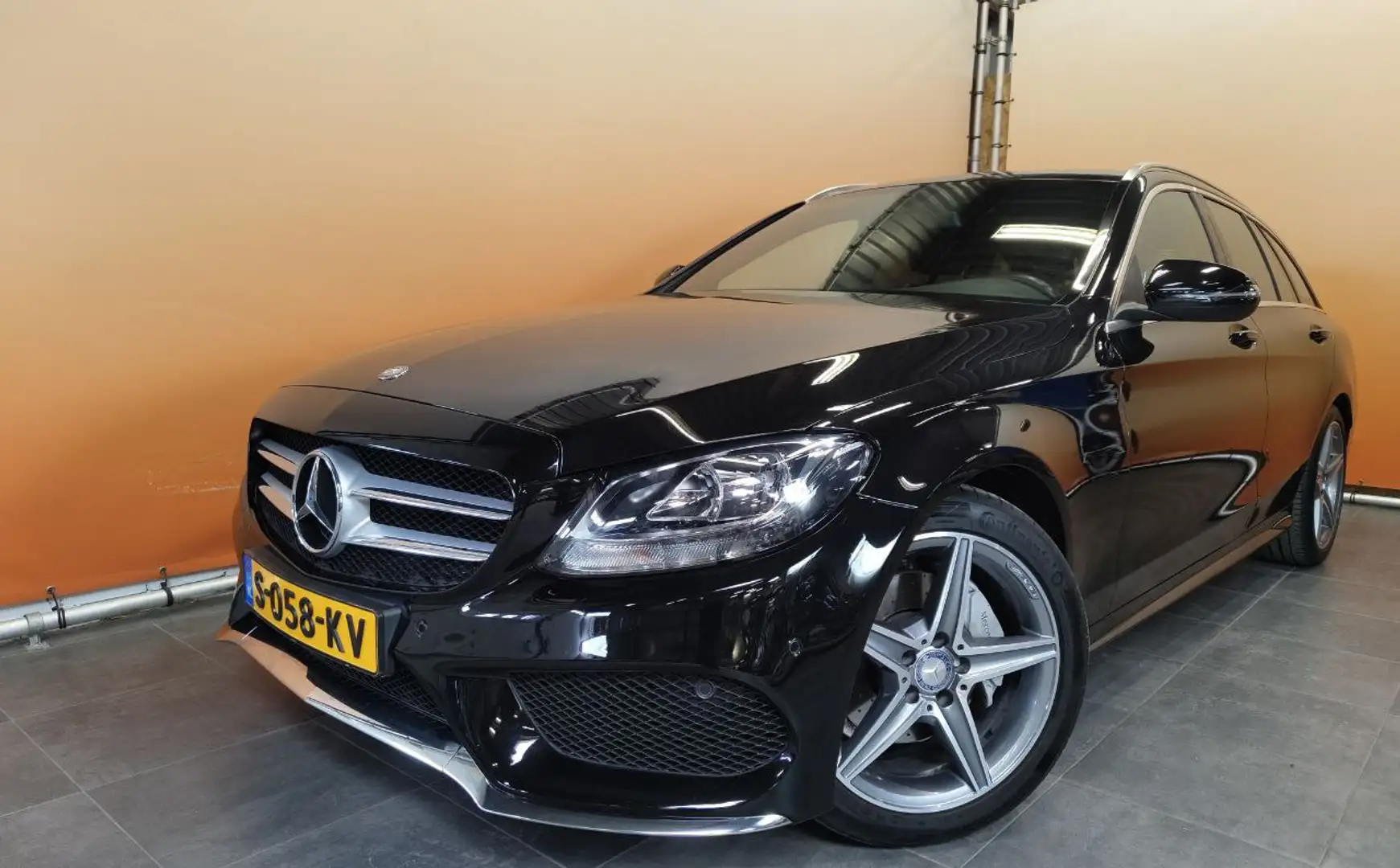 Mercedes-Benz C 180 Estate AMG Sport Edition navigatie | leer | 18 inc Zwart - 1