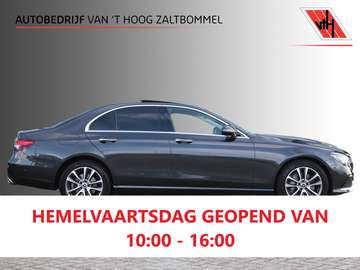 300e Luxury Line LEDER MEMORY PANORAMADAK BURMESTE