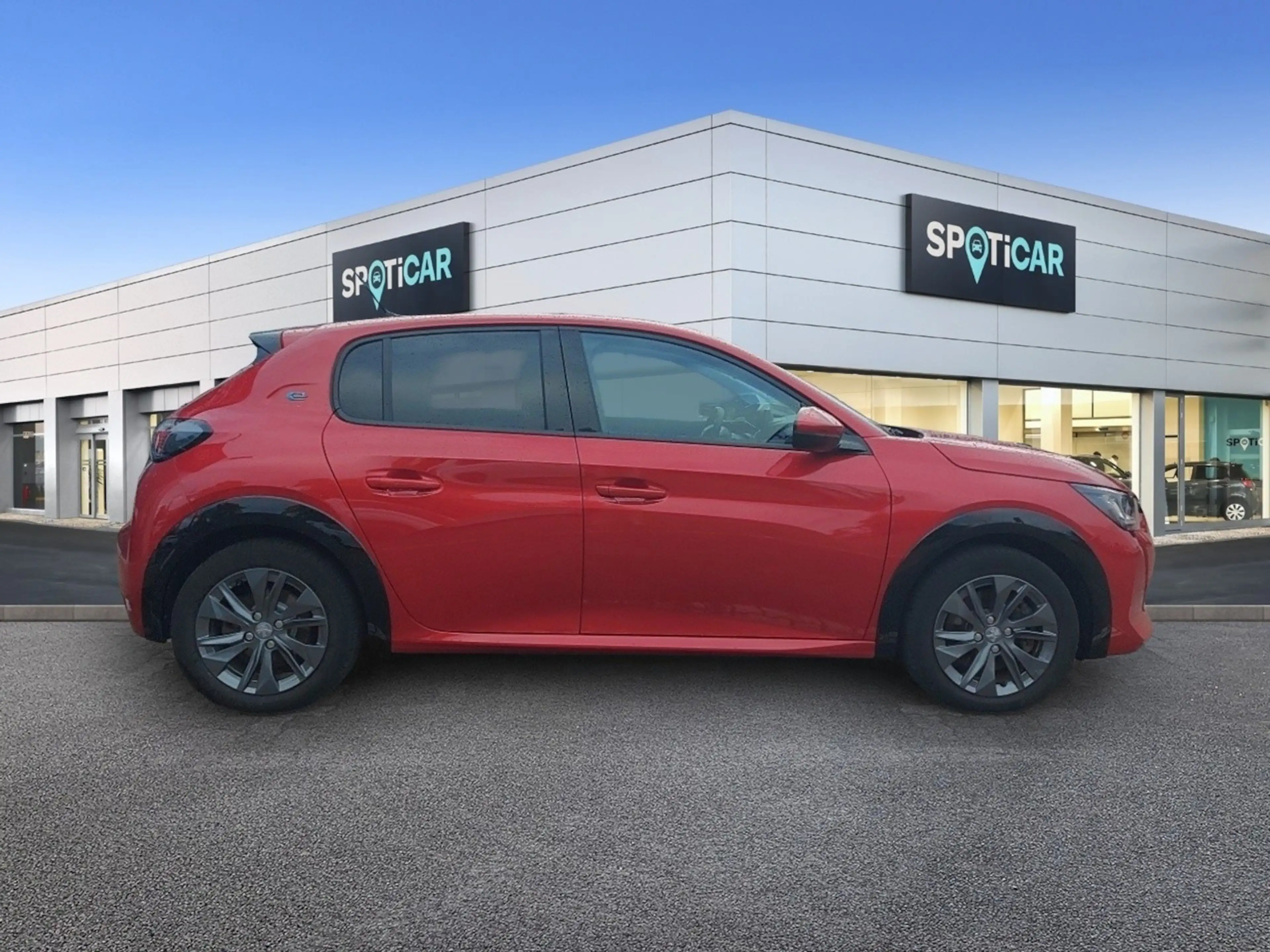 Peugeot e-208 Allure Pack 136 Navi/ Shzg — photo 4