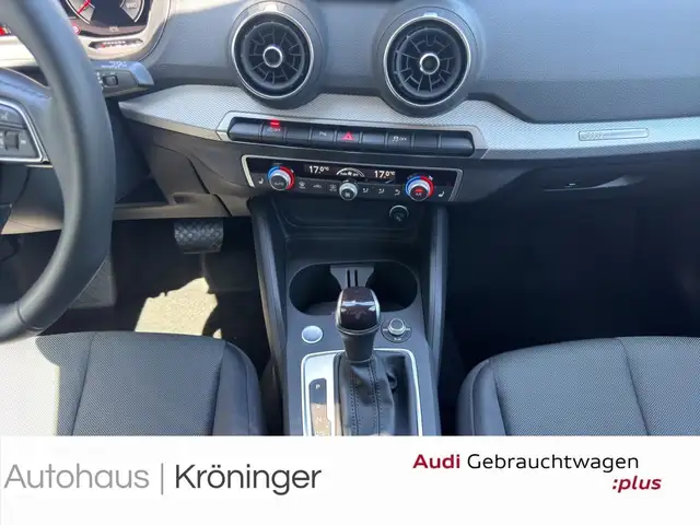 Audi Q2 view 14