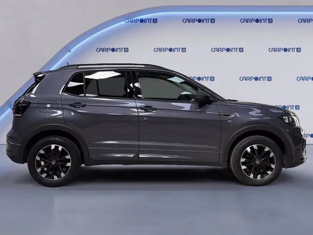 Volkswagen T-Cross view 8