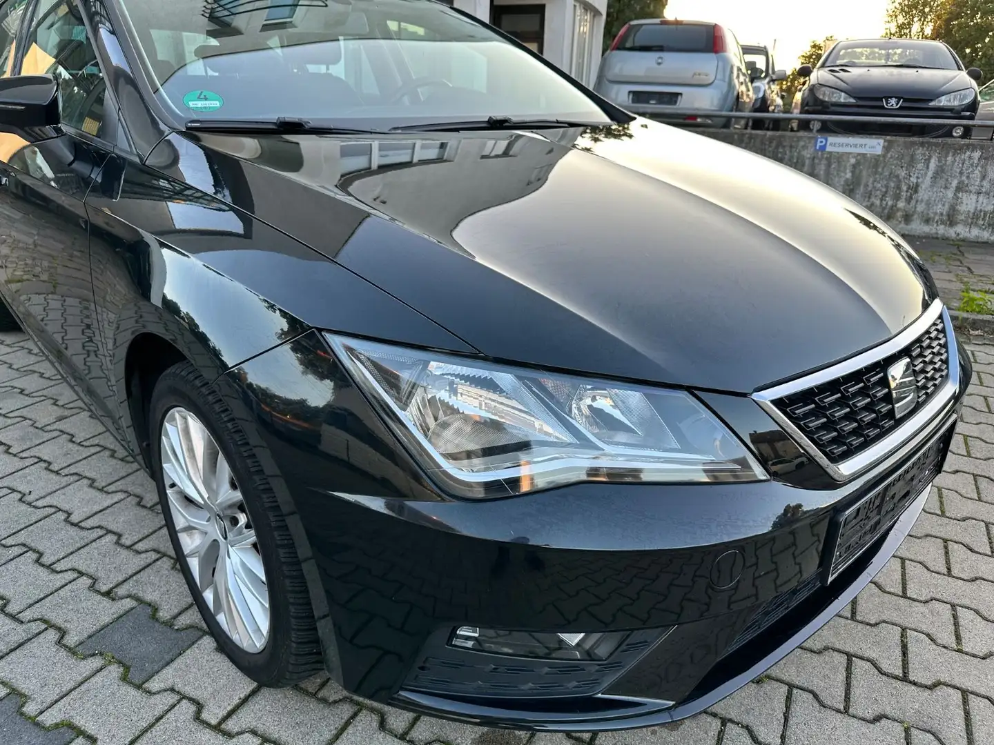 SEAT Leon Style * TÜV Neu * Service Neu Schwarz - 1