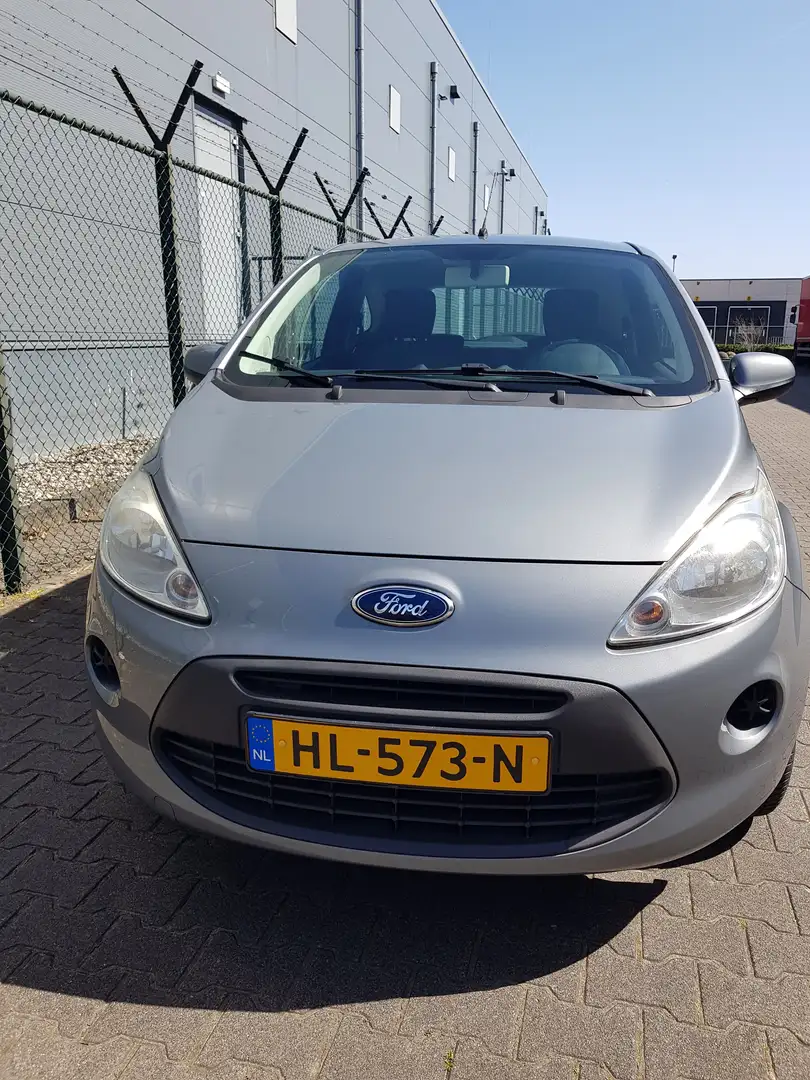 Ford Ka/Ka+ Ka/Ka+ 1.2 Style s/s Grijs - 2