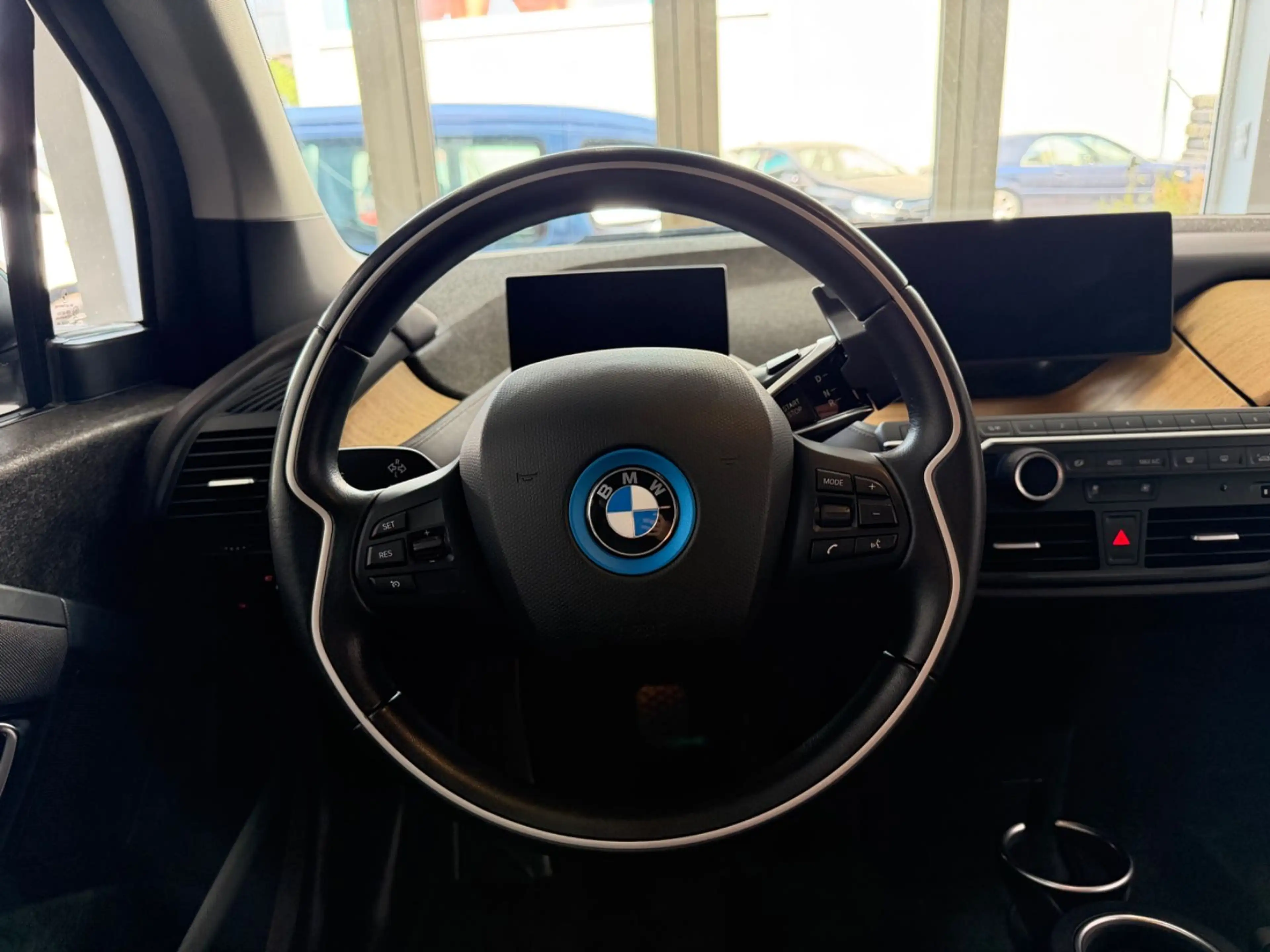 BMW i3 REX*SHZ*1.Hand*Navi.Proff.Leder*Tempomat* — photo 15