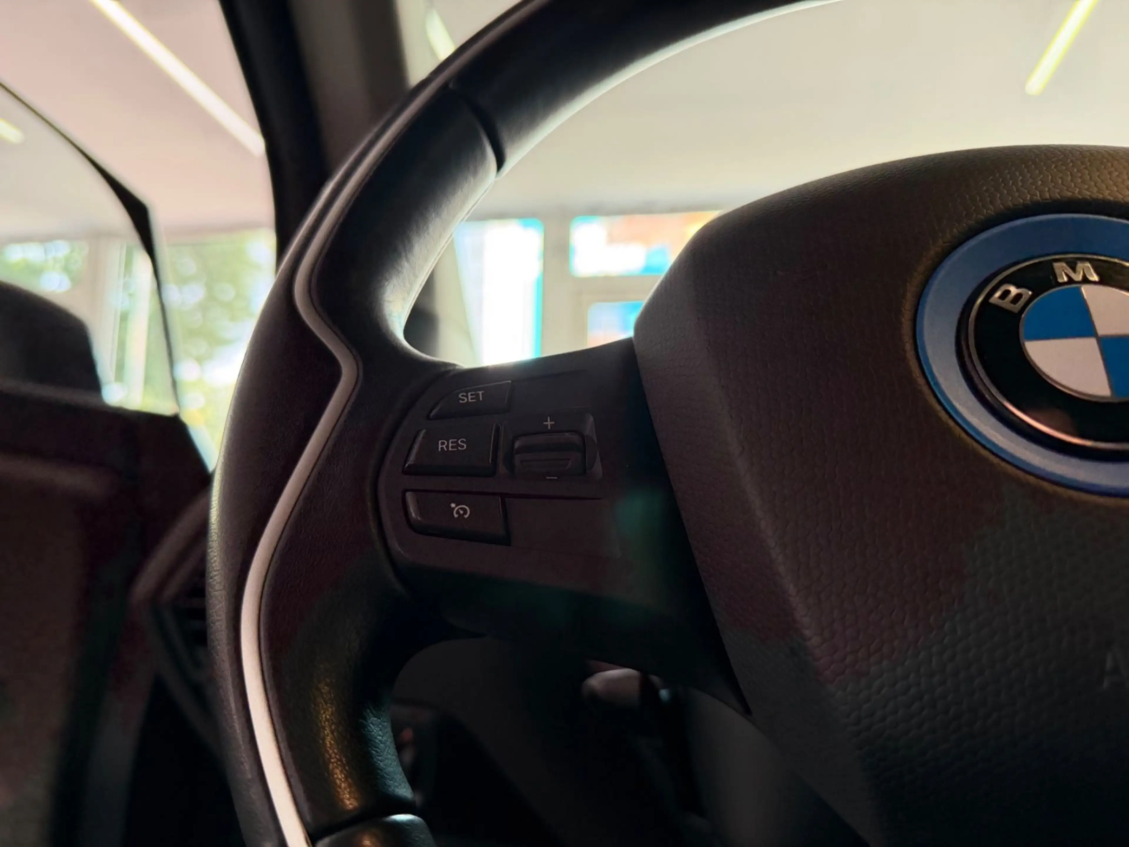 BMW i3 REX*SHZ*1.Hand*Navi.Proff.Leder*Tempomat* — photo 25