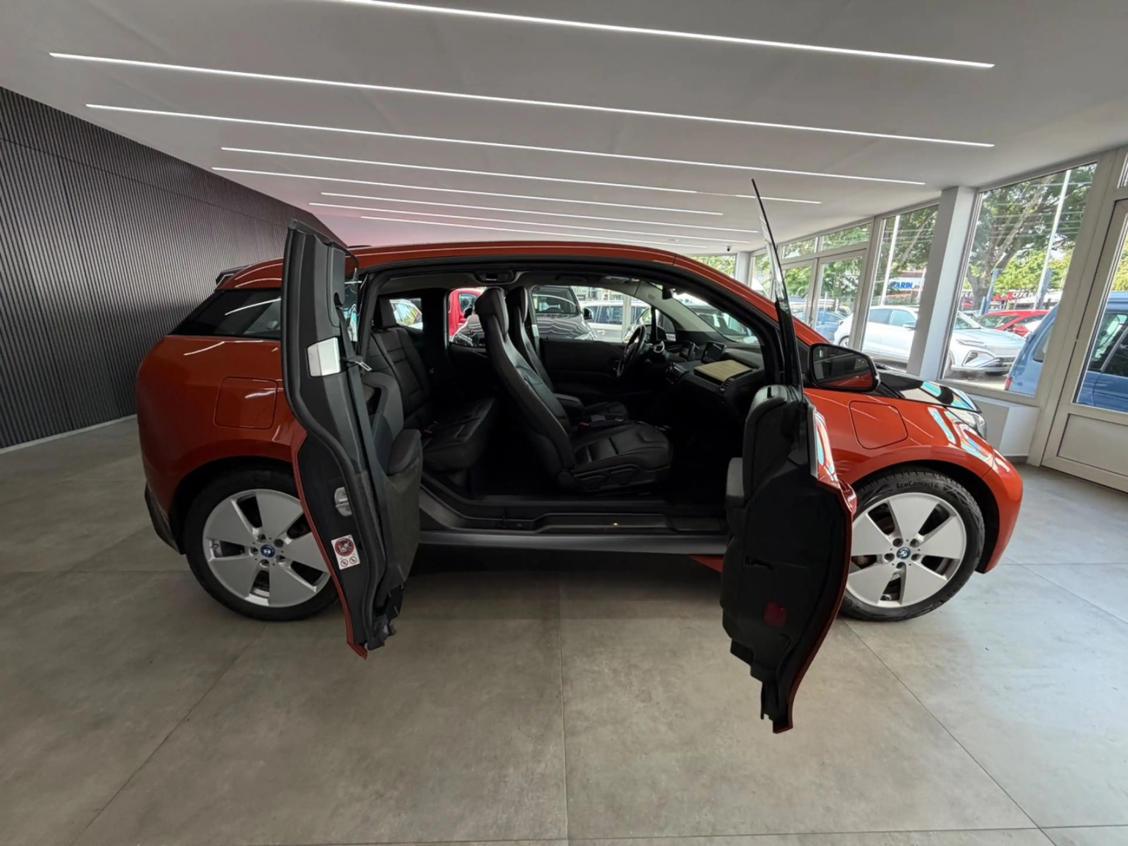 BMW i3 REX*SHZ*1.Hand*Navi.Proff.Leder*Tempomat* — photo 16