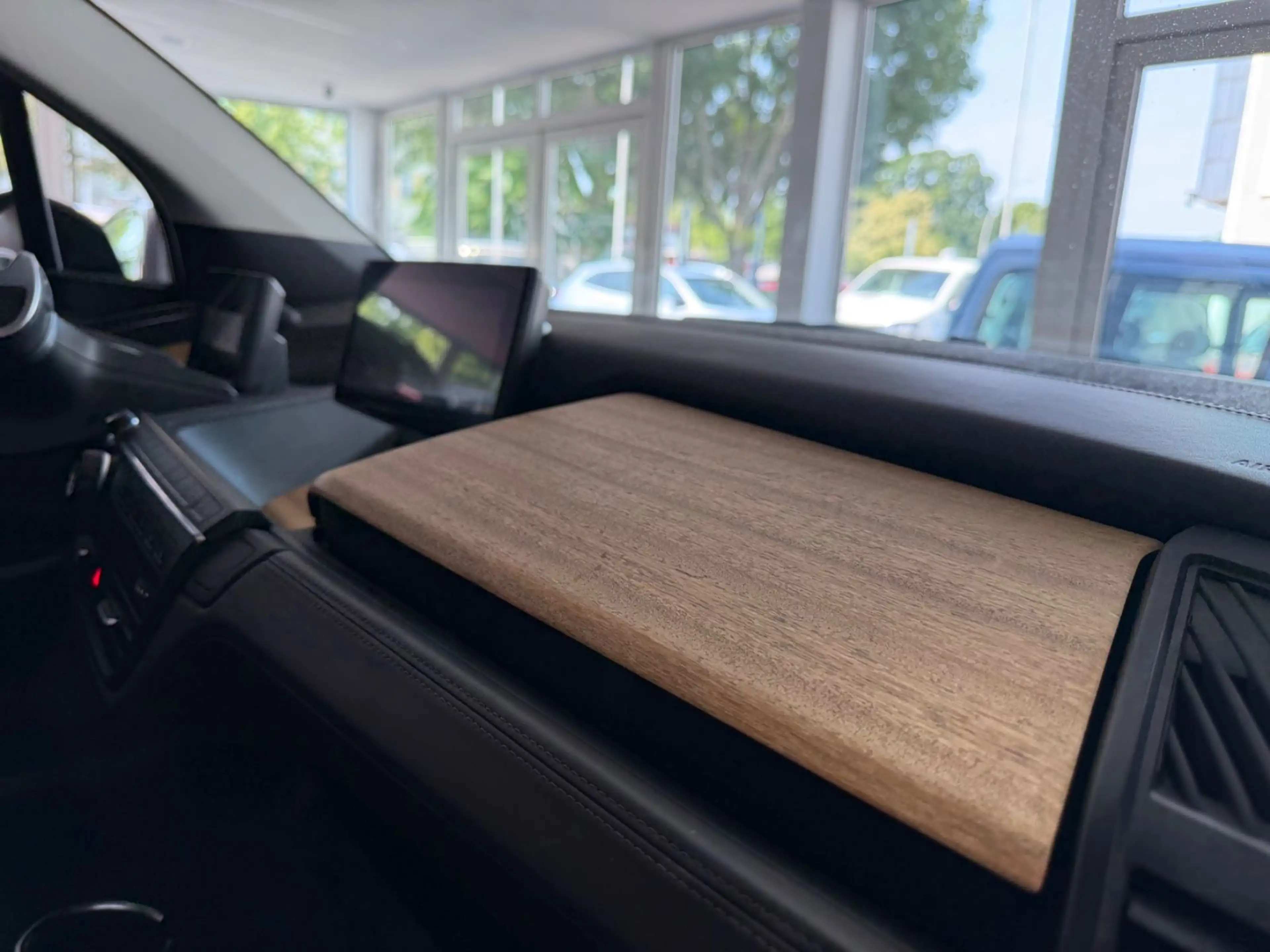 BMW i3 REX*SHZ*1.Hand*Navi.Proff.Leder*Tempomat* — photo 10