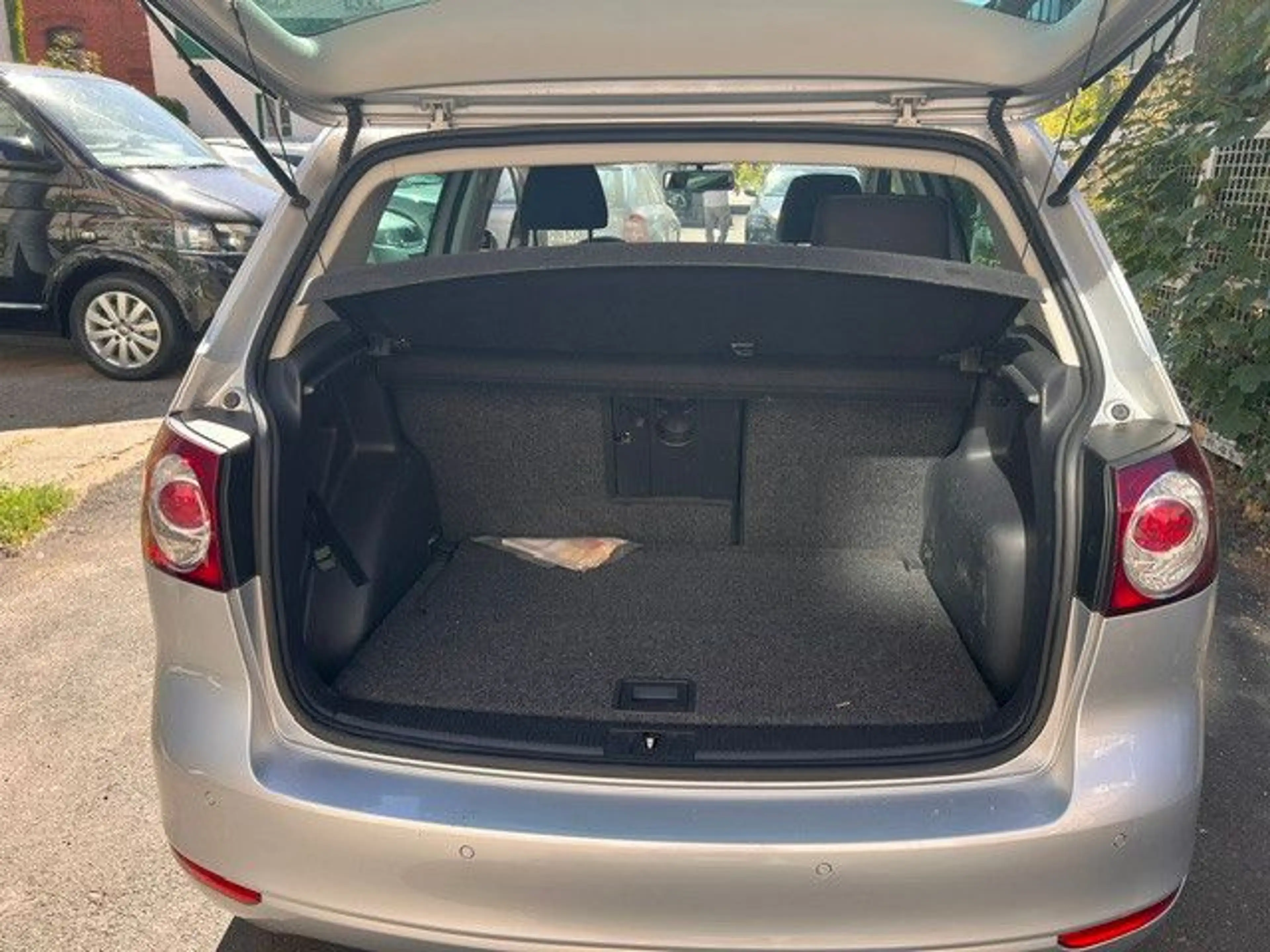 Volkswagen Golf Plus VI Match 1.2 TSI DSG AHK — photo 6