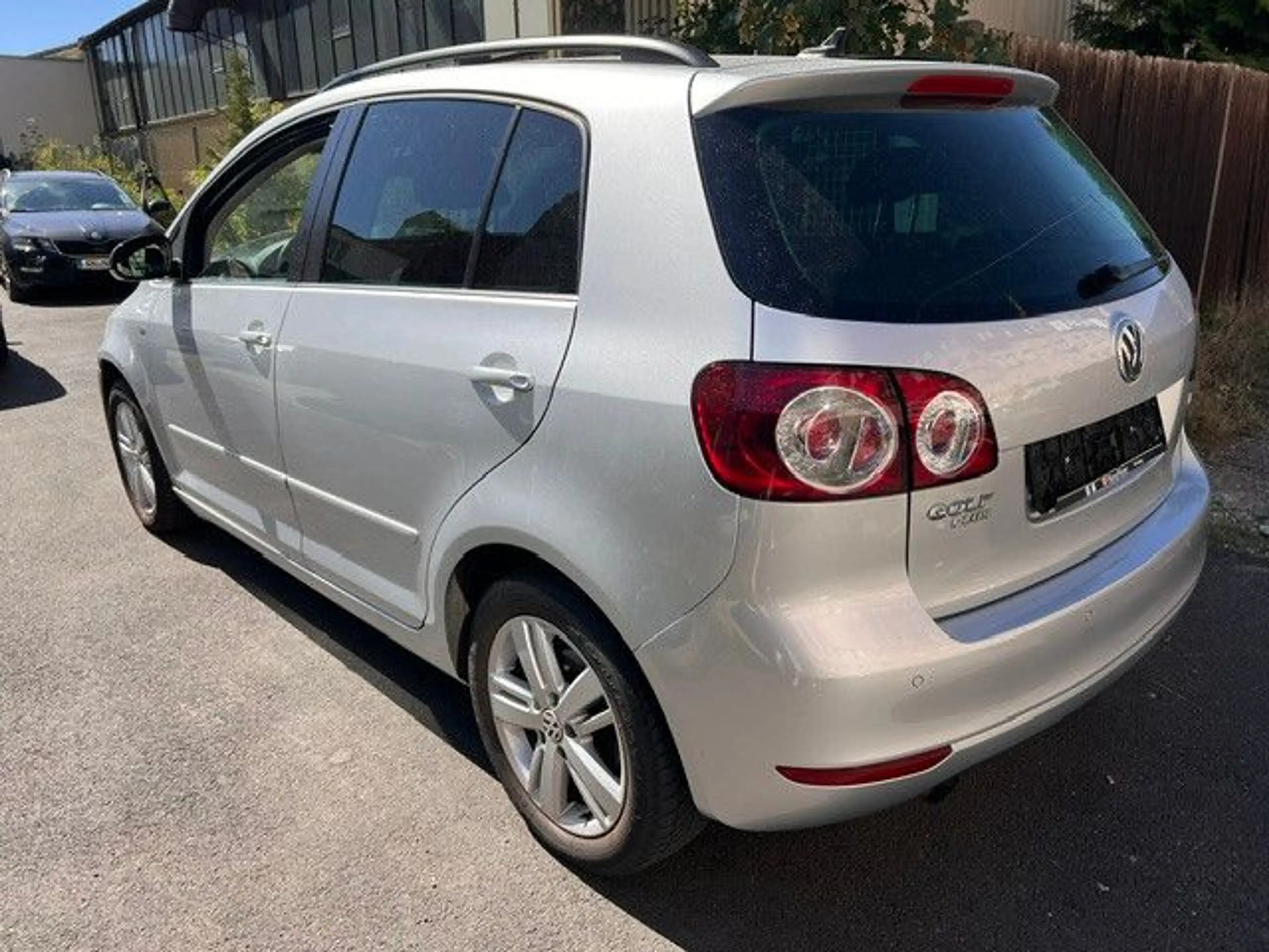 Volkswagen Golf Plus VI Match 1.2 TSI DSG AHK — photo 3