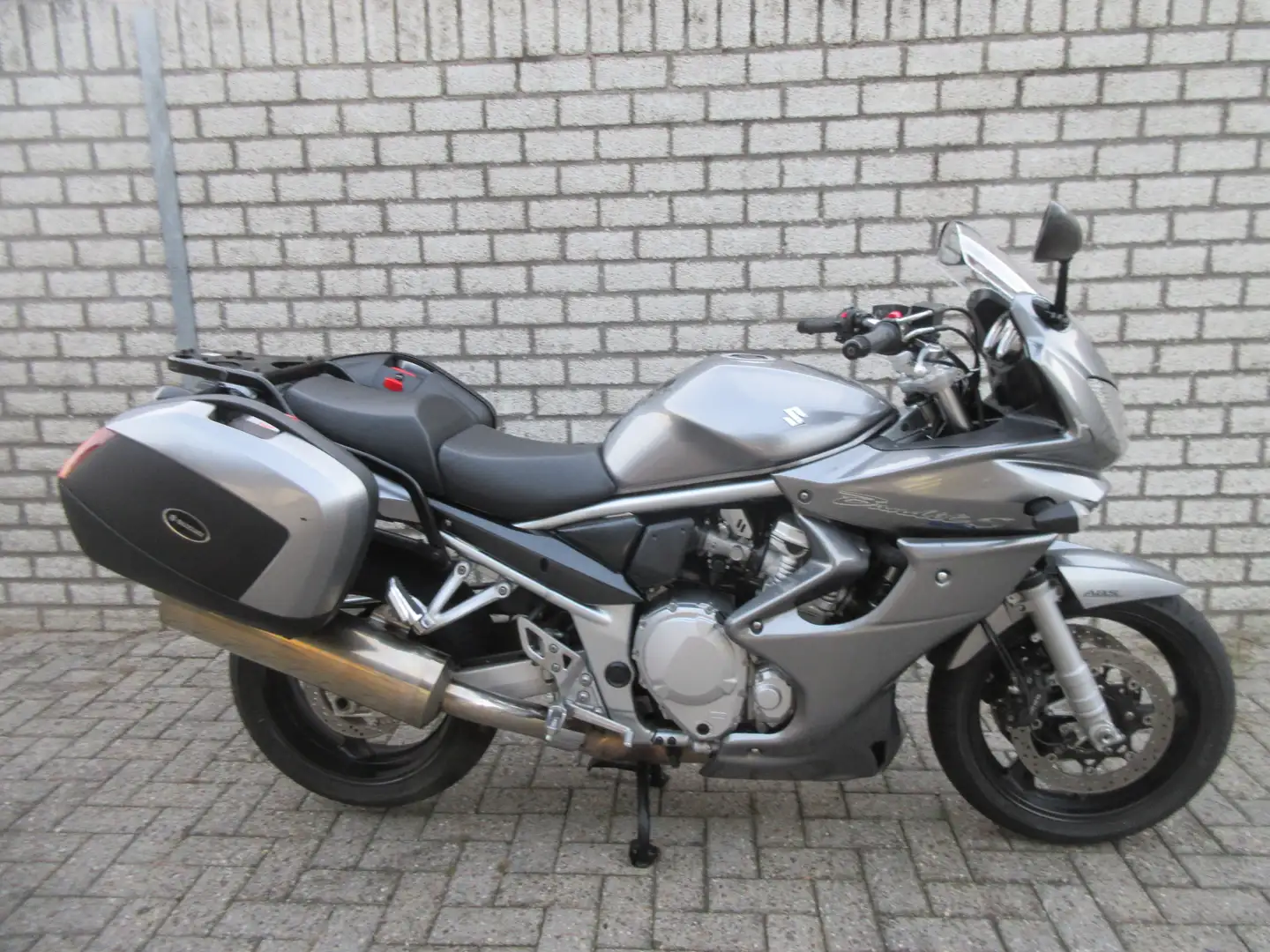 Suzuki GSF 1250 SA Grijs - 1