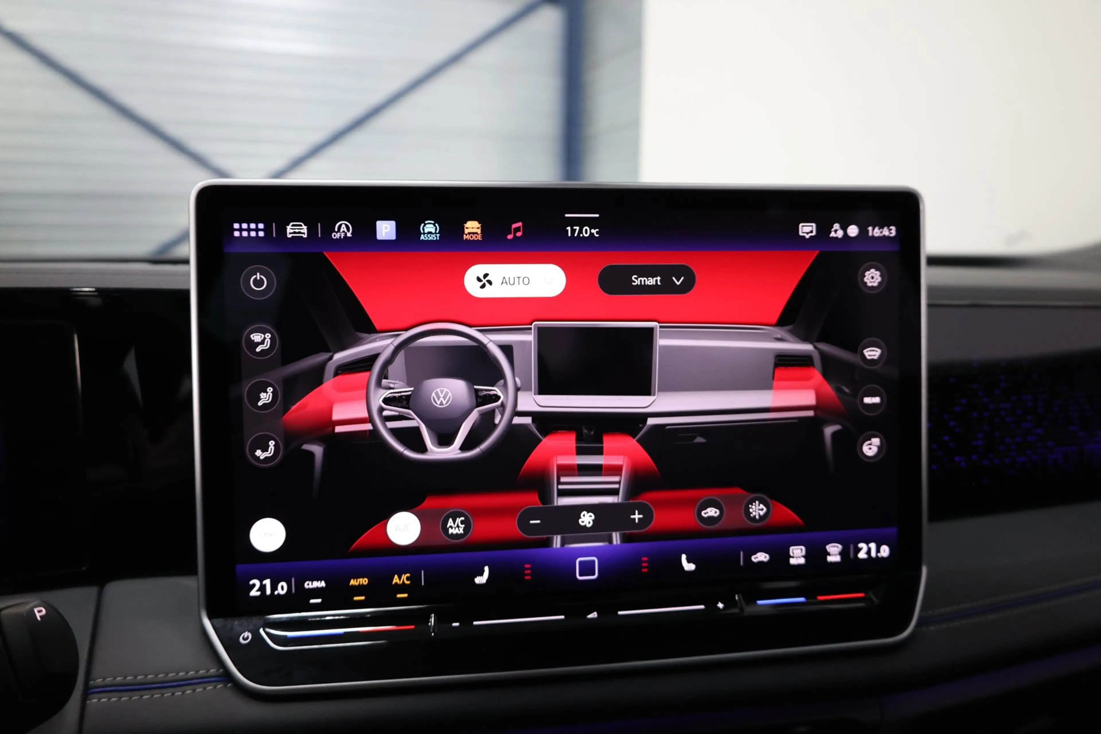 Volkswagen Tiguan 1.5 eTSI 3x R-Line IQ+LED/VIRTUAL/SFEER/PANO/ALCAN — photo 20