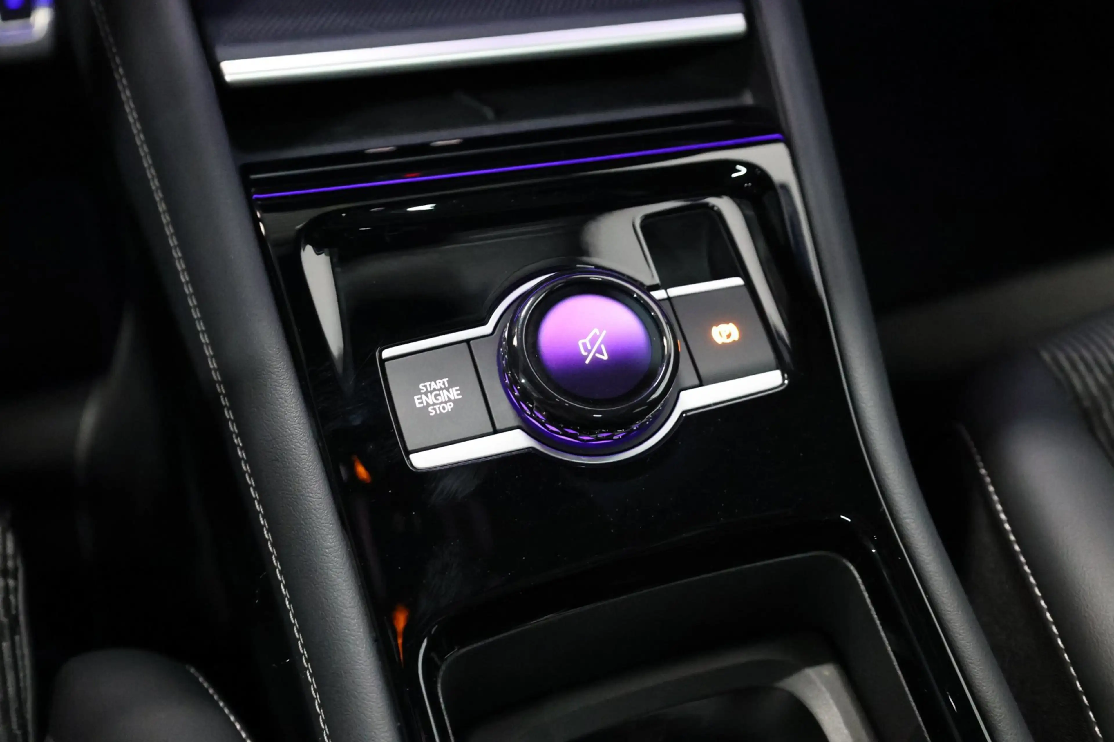 Volkswagen Tiguan 1.5 eTSI 3x R-Line IQ+LED/VIRTUAL/SFEER/PANO/ALCAN — photo 25