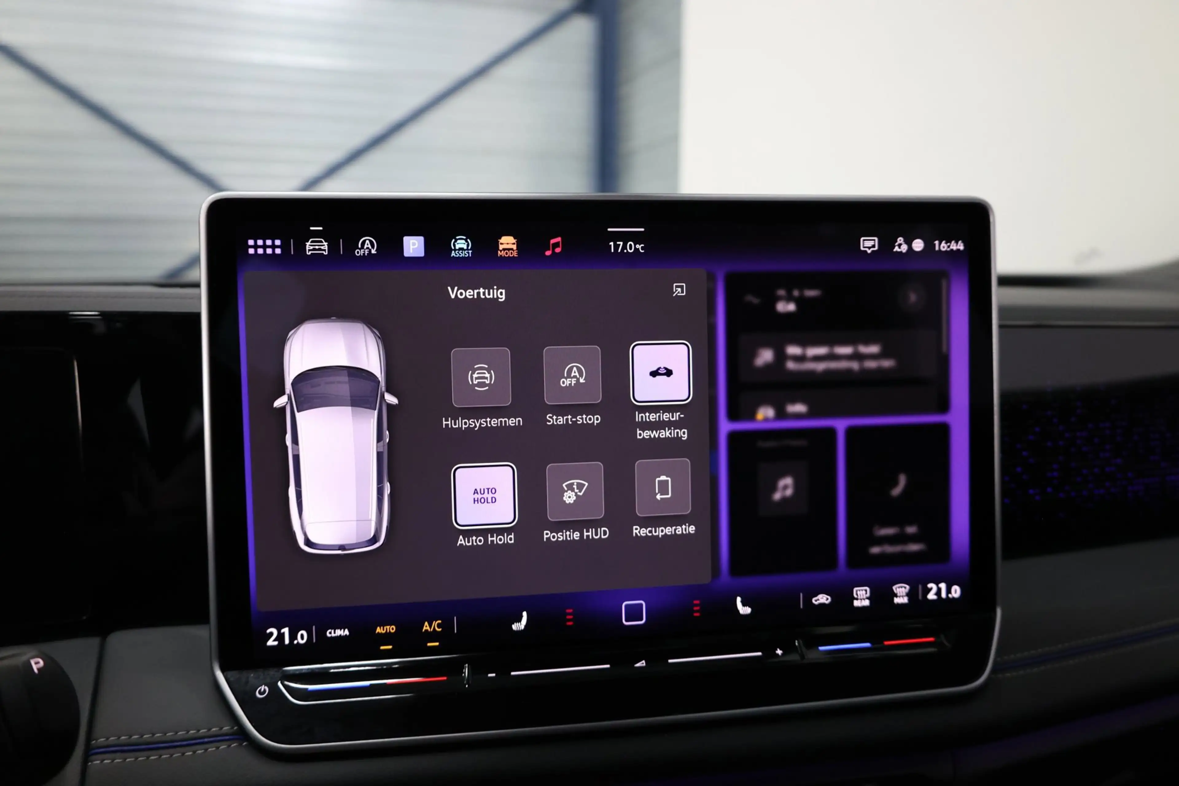 Volkswagen Tiguan 1.5 eTSI 3x R-Line IQ+LED/VIRTUAL/SFEER/PANO/ALCAN — photo 21