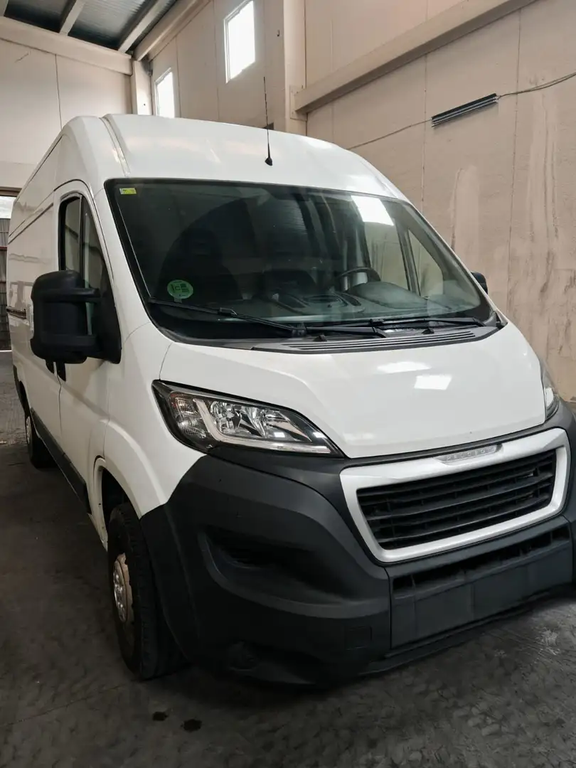 Peugeot Boxer Boxer Furgón 2.0BlueHDI 333 L2H2 110 Blanco - 1