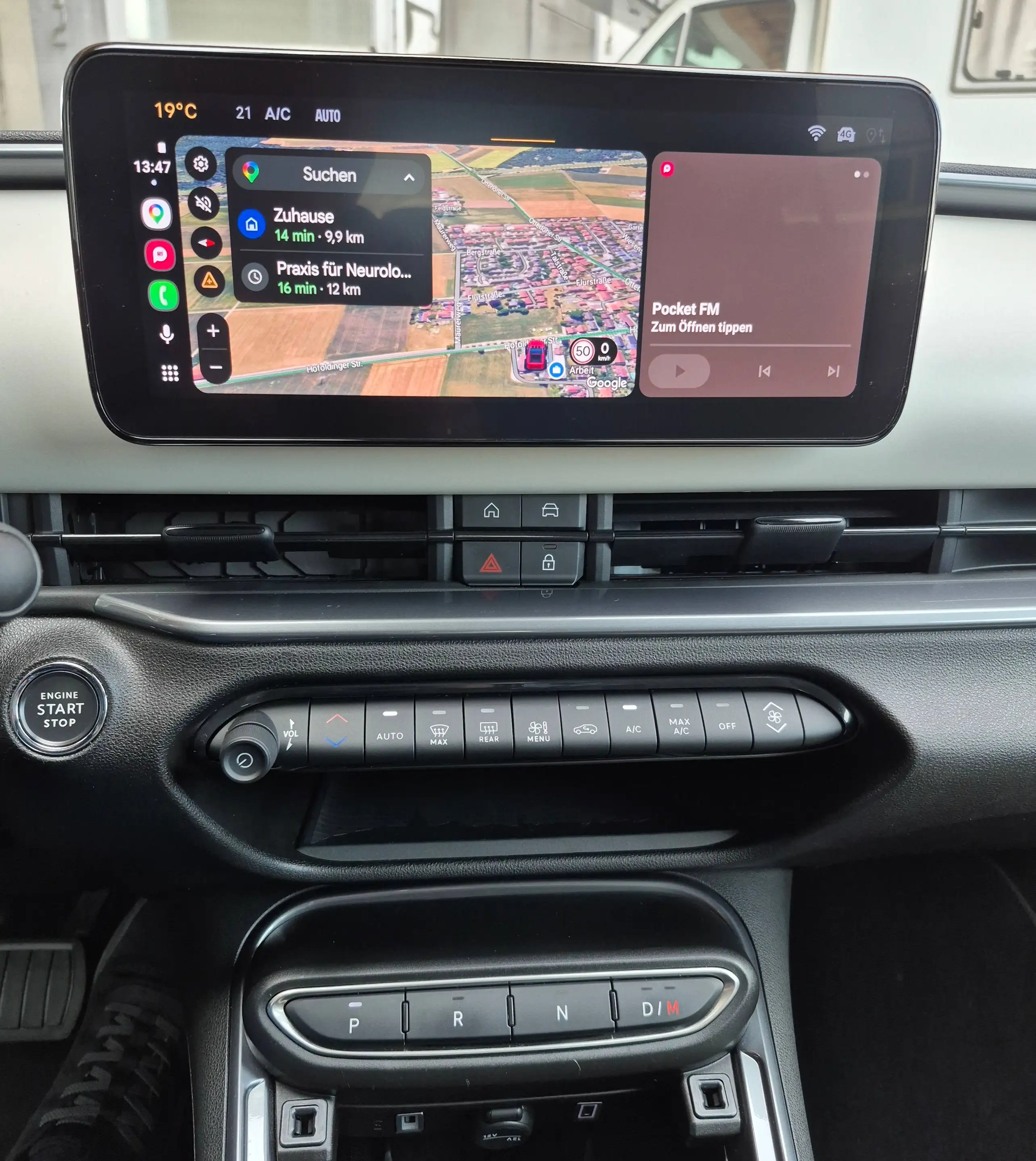 Fiat 600 Hybrid La Prima Autom., Navi, Keyless, Kamera — photo 13